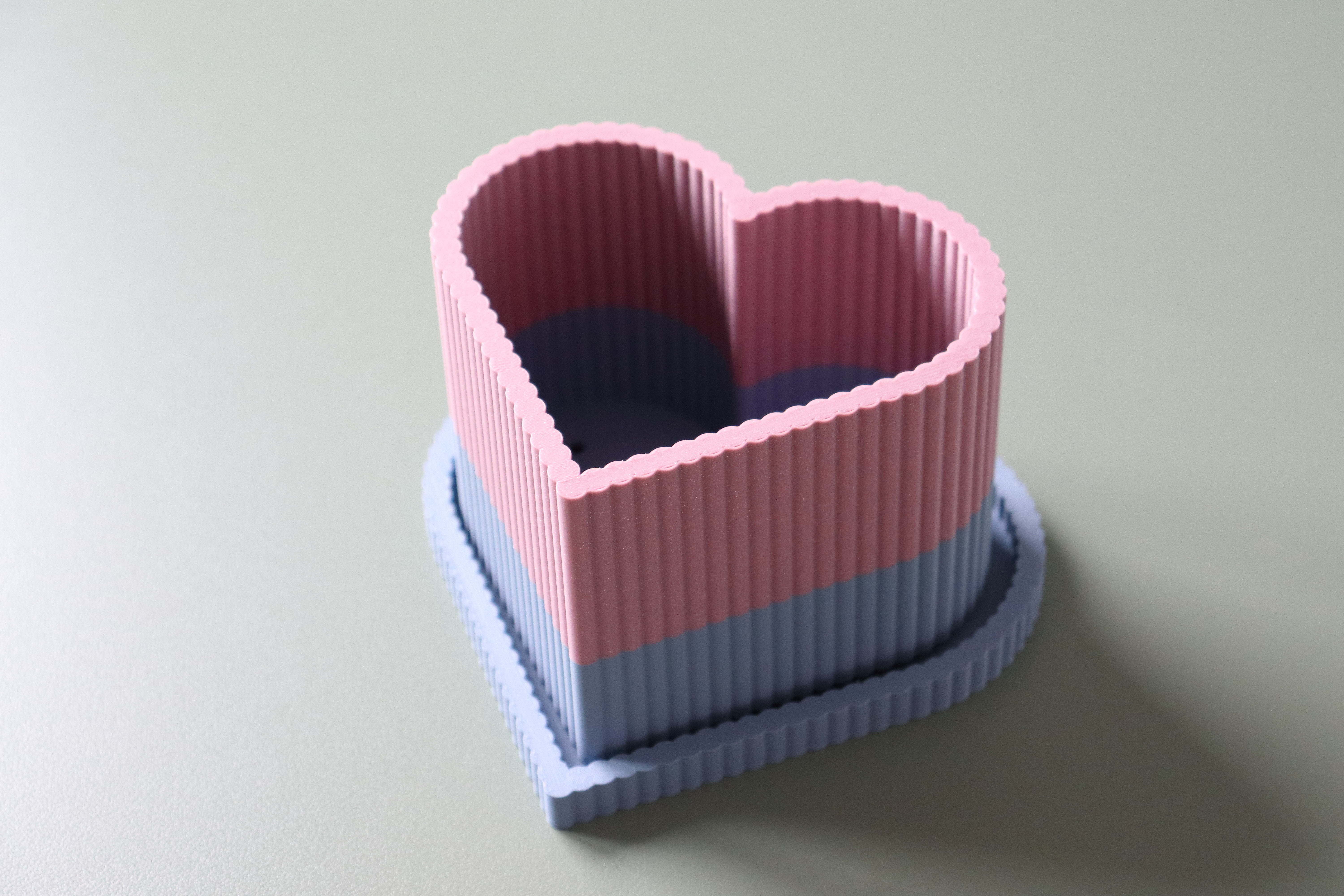 Heart-shaped planter with saucer