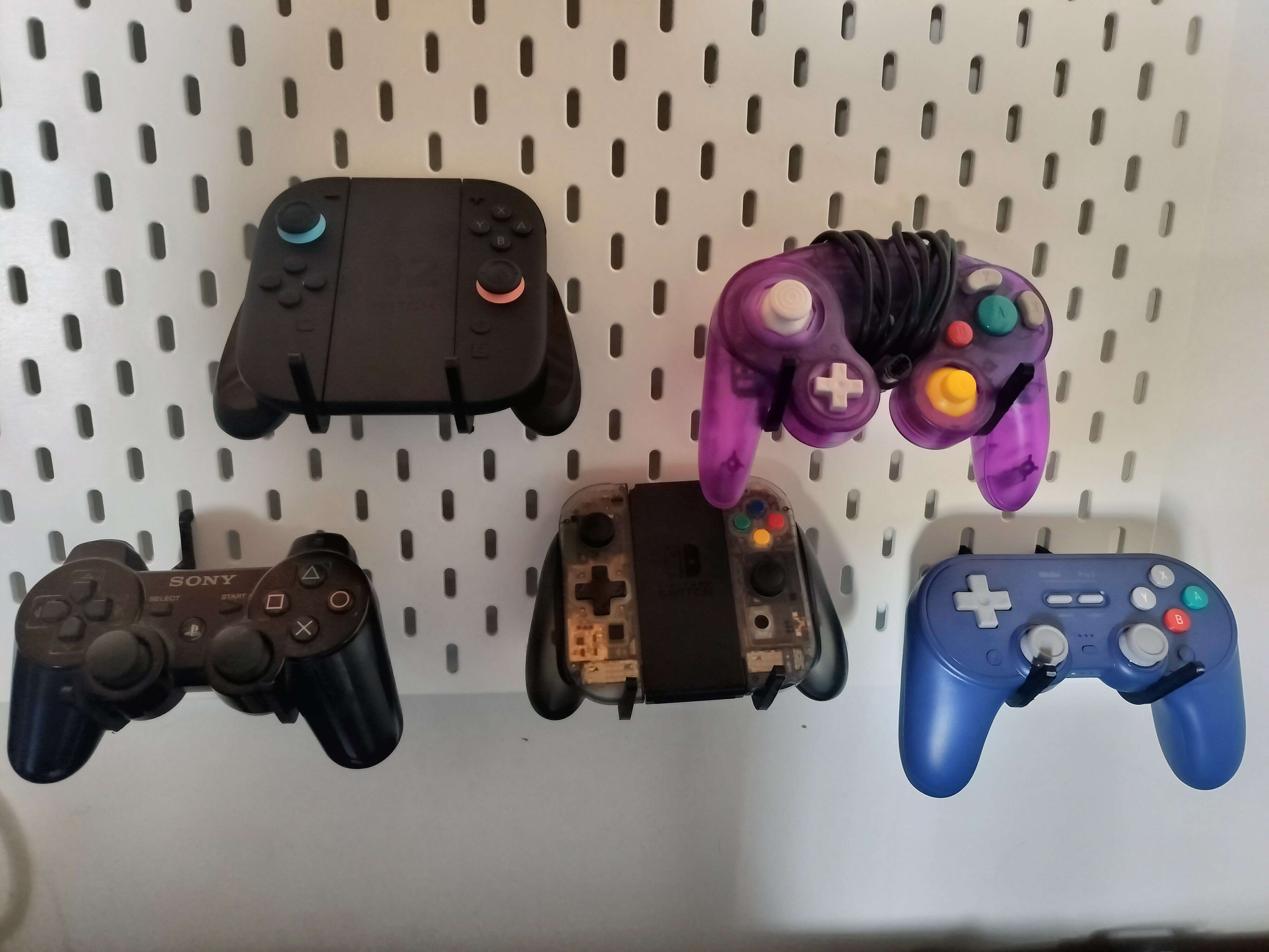 Skadis Minimal Universal Controller Holder