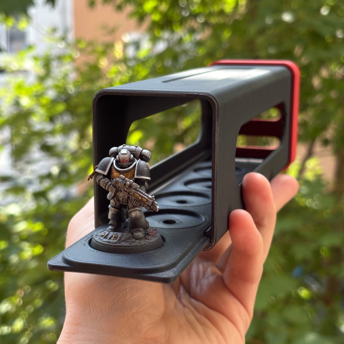 Yet another miniature container