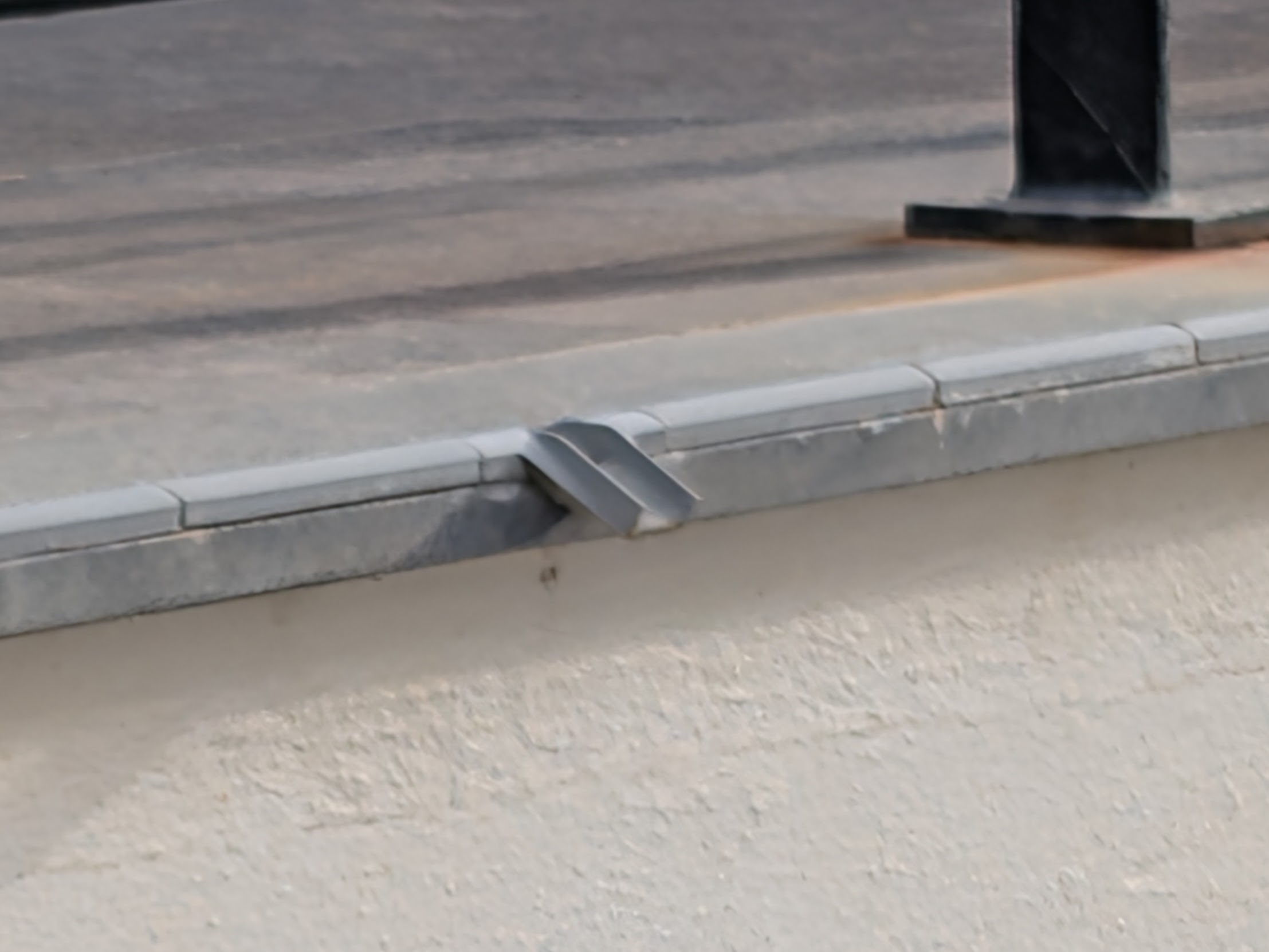 Terrace edging