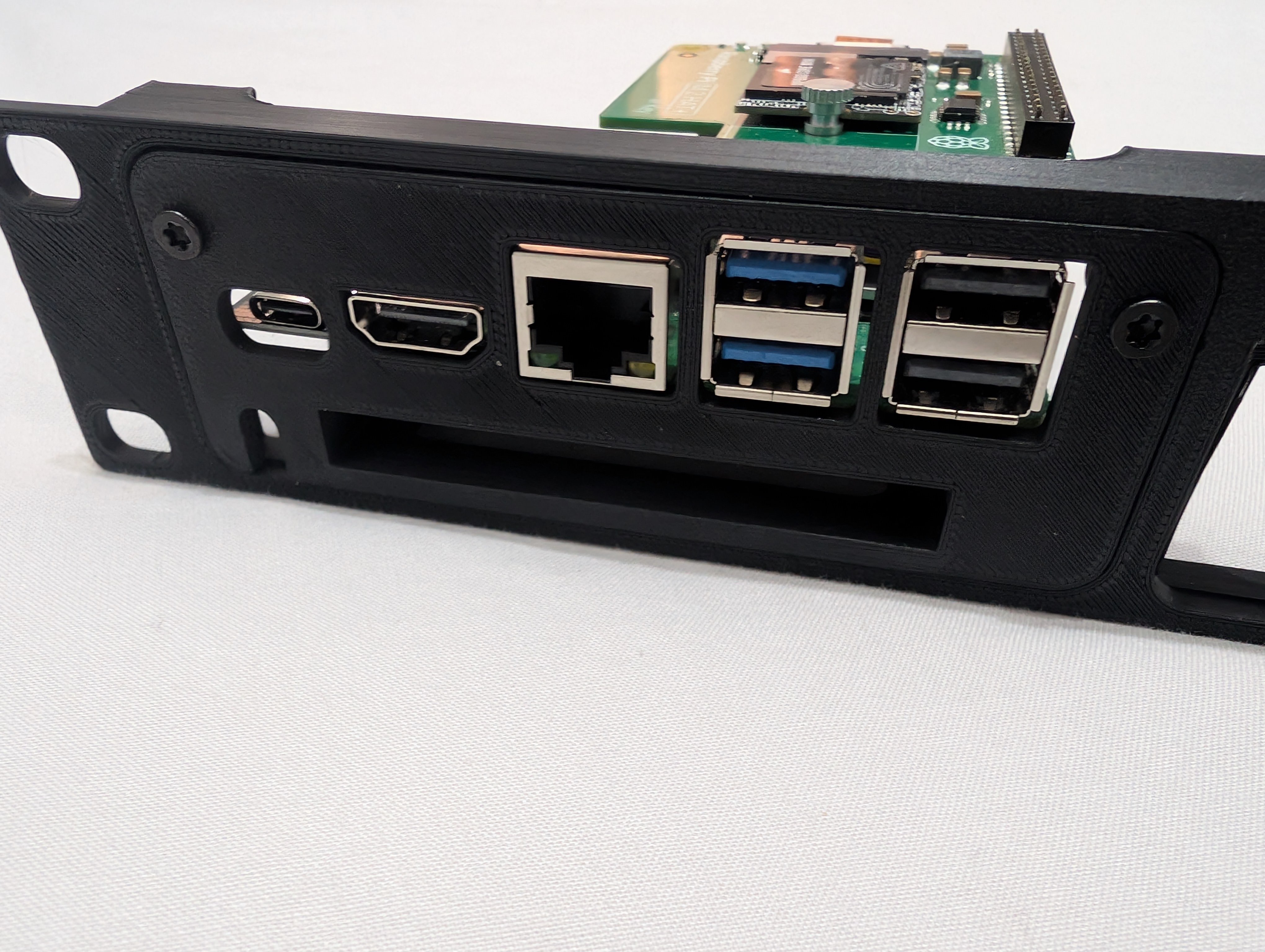 Raspberry Pi 5 – Modular Homelab Rack 10"