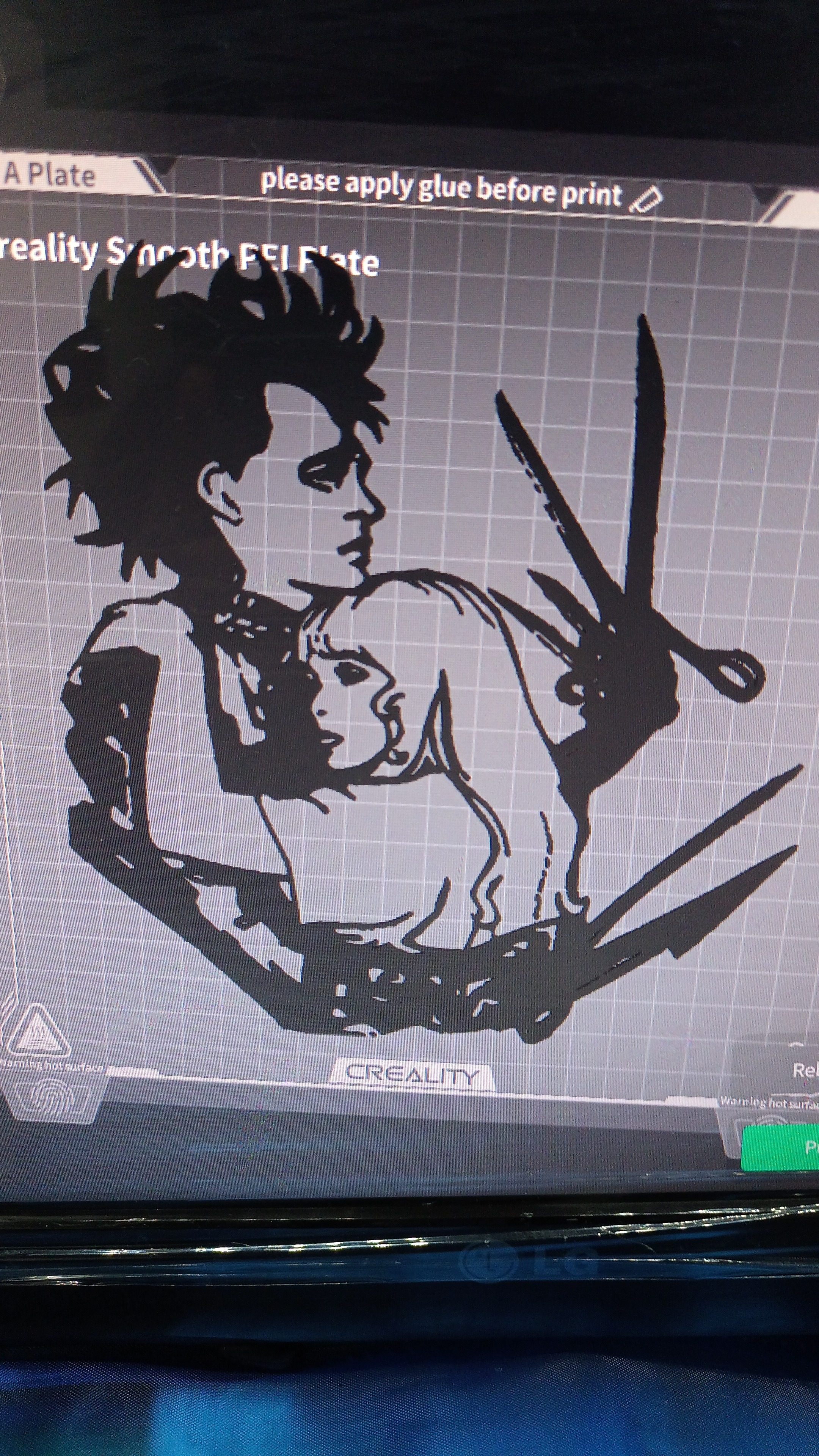 edward y niña (joven manos de tijera)