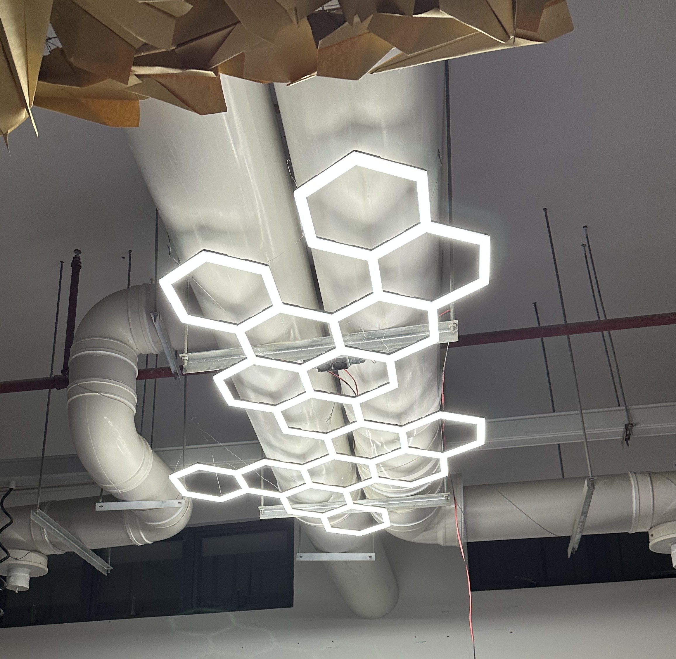 Miniatura 6 do modelo 3D Hexagon LED Light (Large)