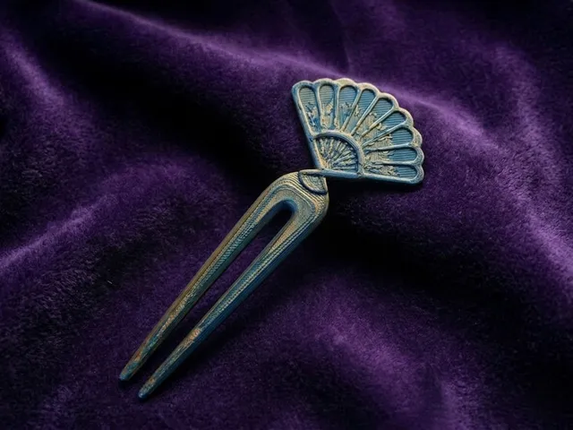 Gamut_Hairpin_016