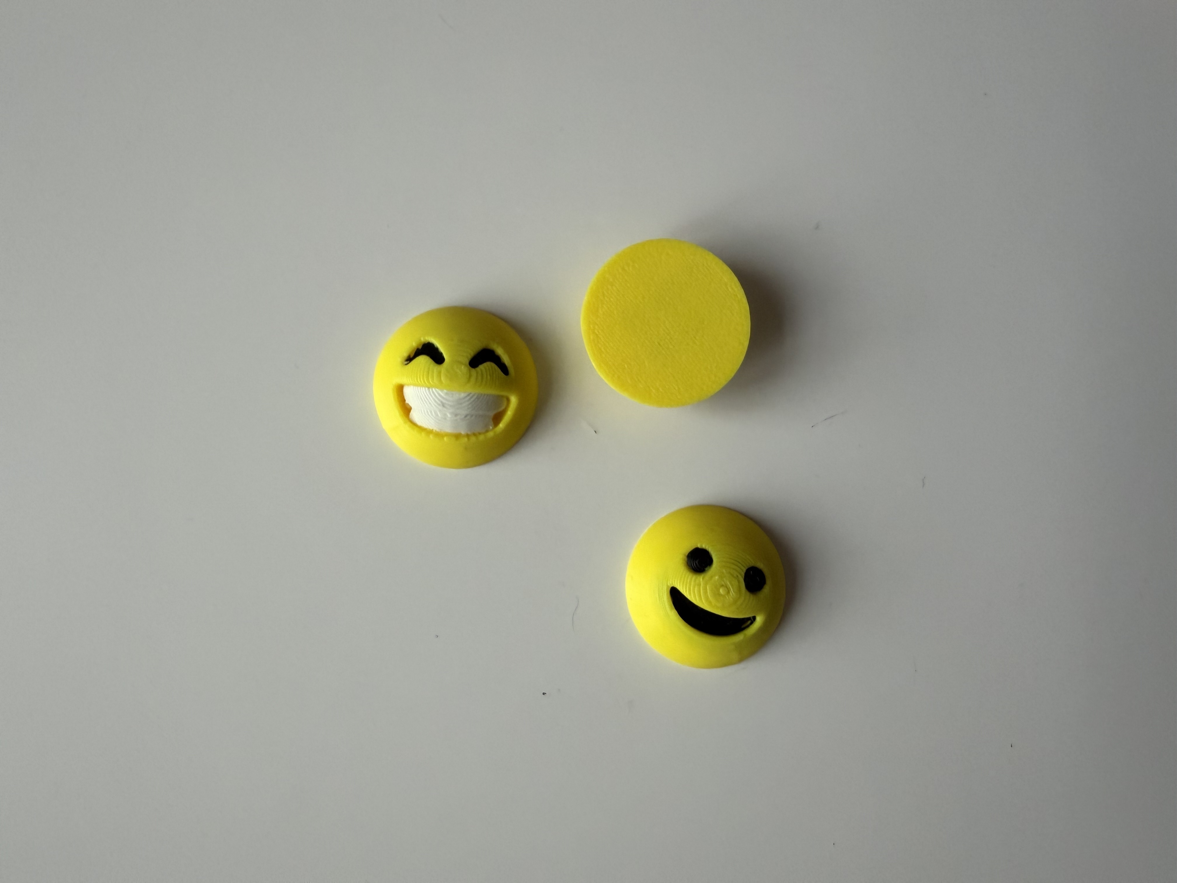 Emoji - happy faces — thumbnail 2