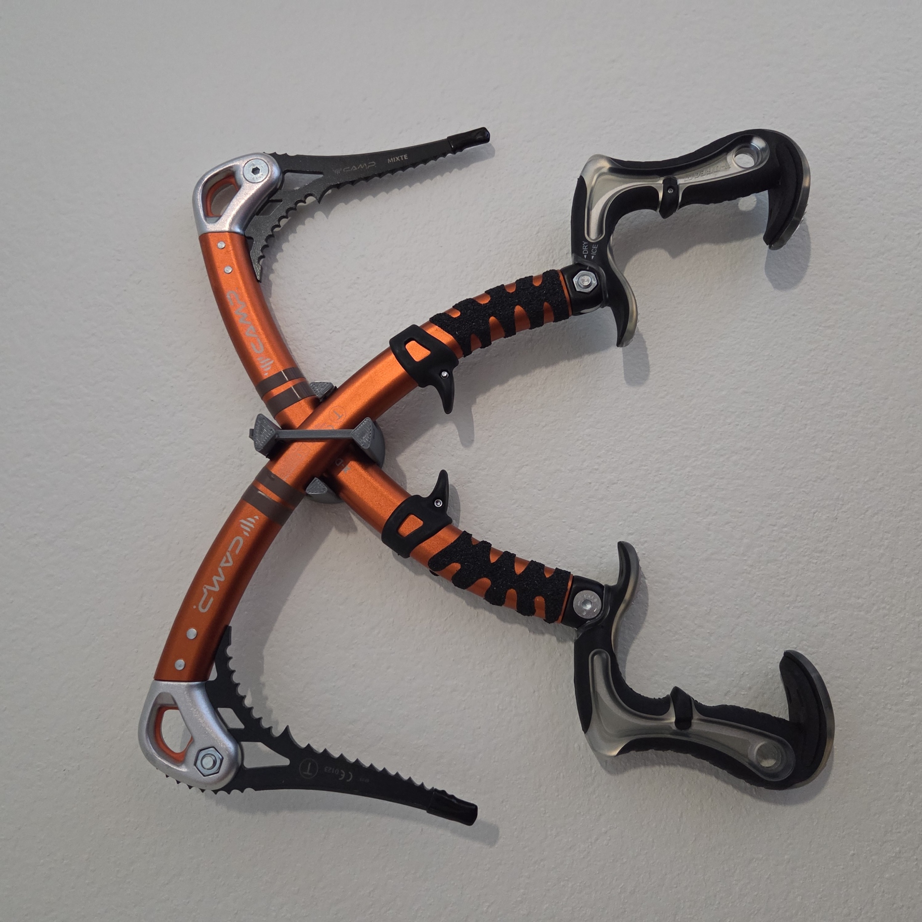 CAMP X-Dream wall mount