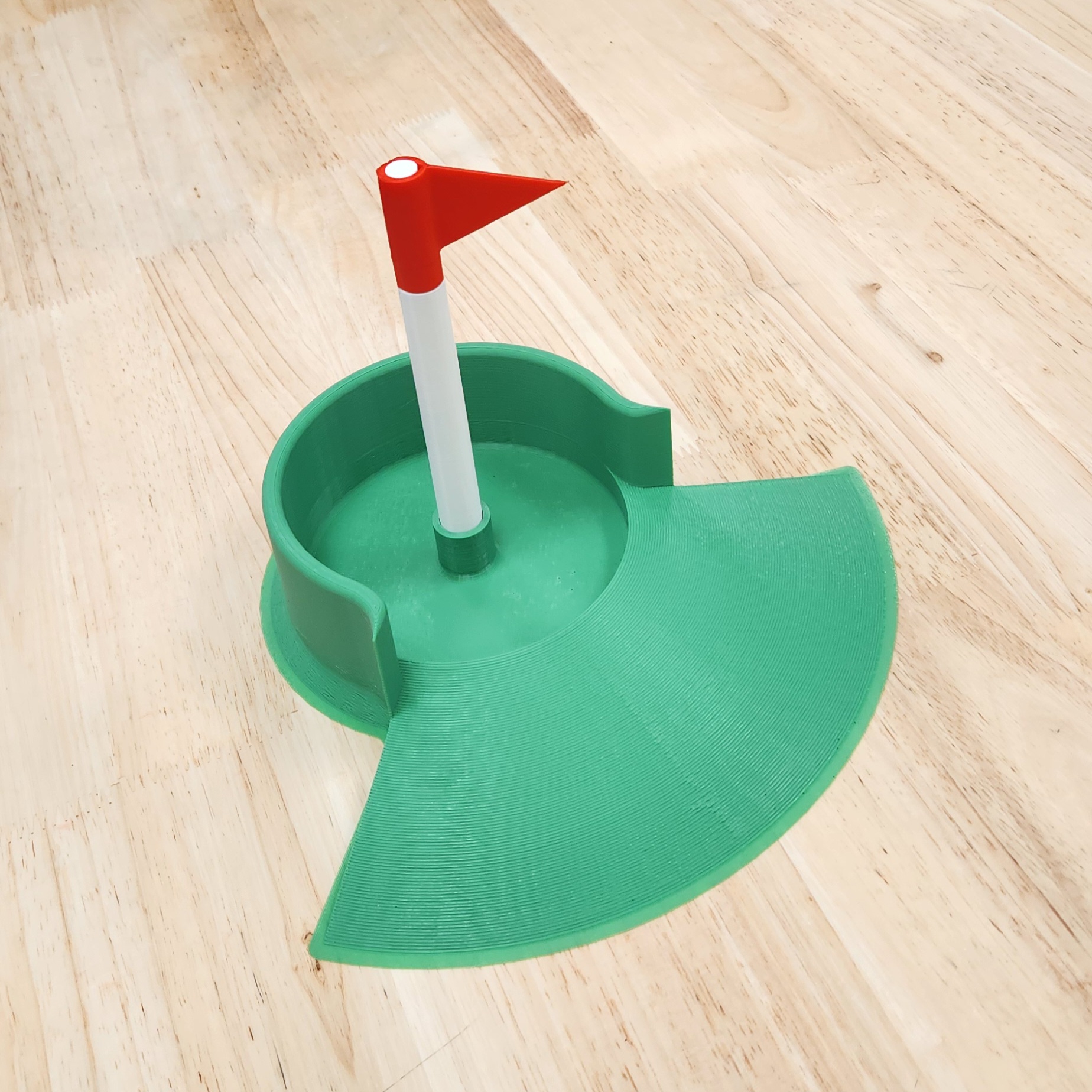 The 120° Executive Putting Cup: Ramped Office Golf Hole