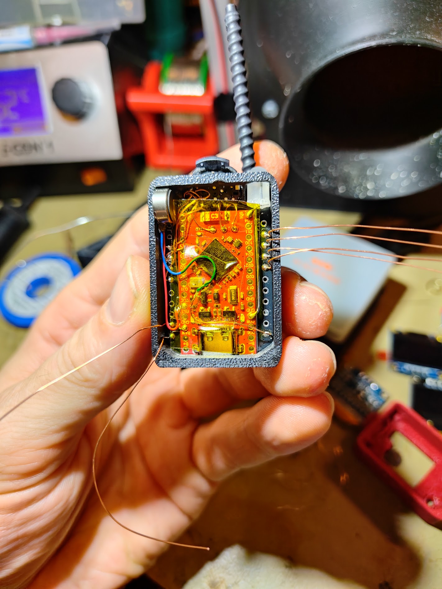 Miniatura 32 do modelo 3D Meshtastic  MICRO node "Bumblebee"