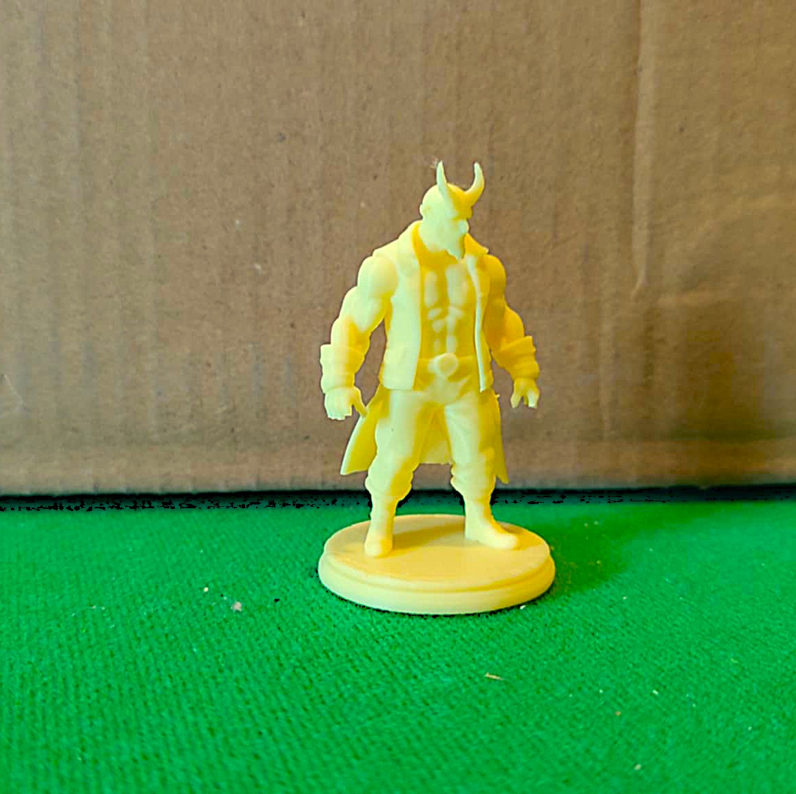 Miniatura 2 do modelo 3D Hellboy Figure