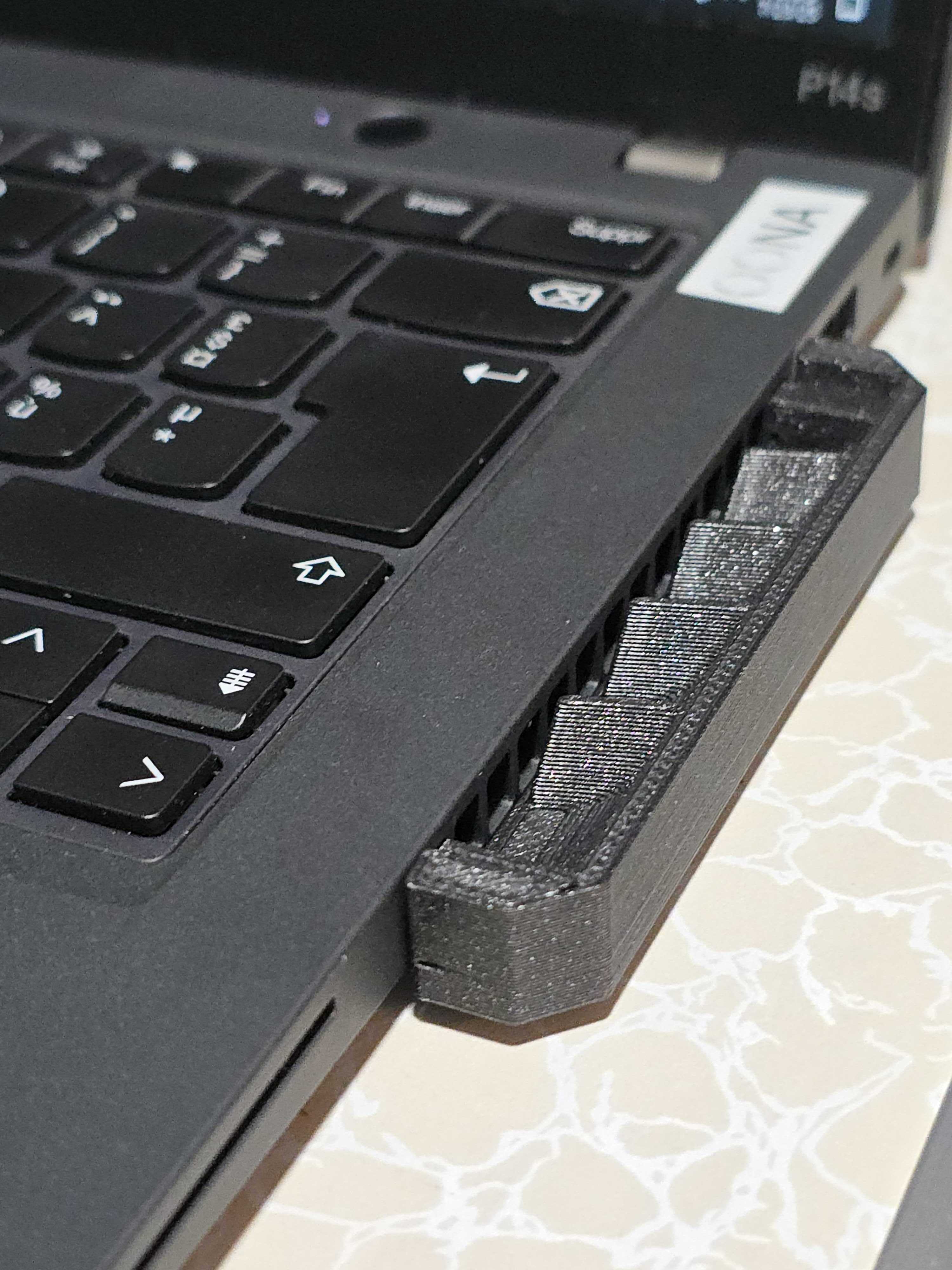 ThinkPad P14s (AMD) Gen 3 Fan Air Deflector