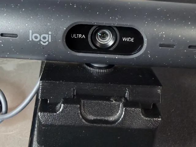 Manfrotto Plate 200PL for Logitech Brio 500
