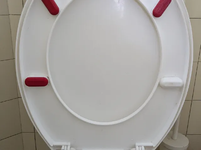 Toilet seat buffer