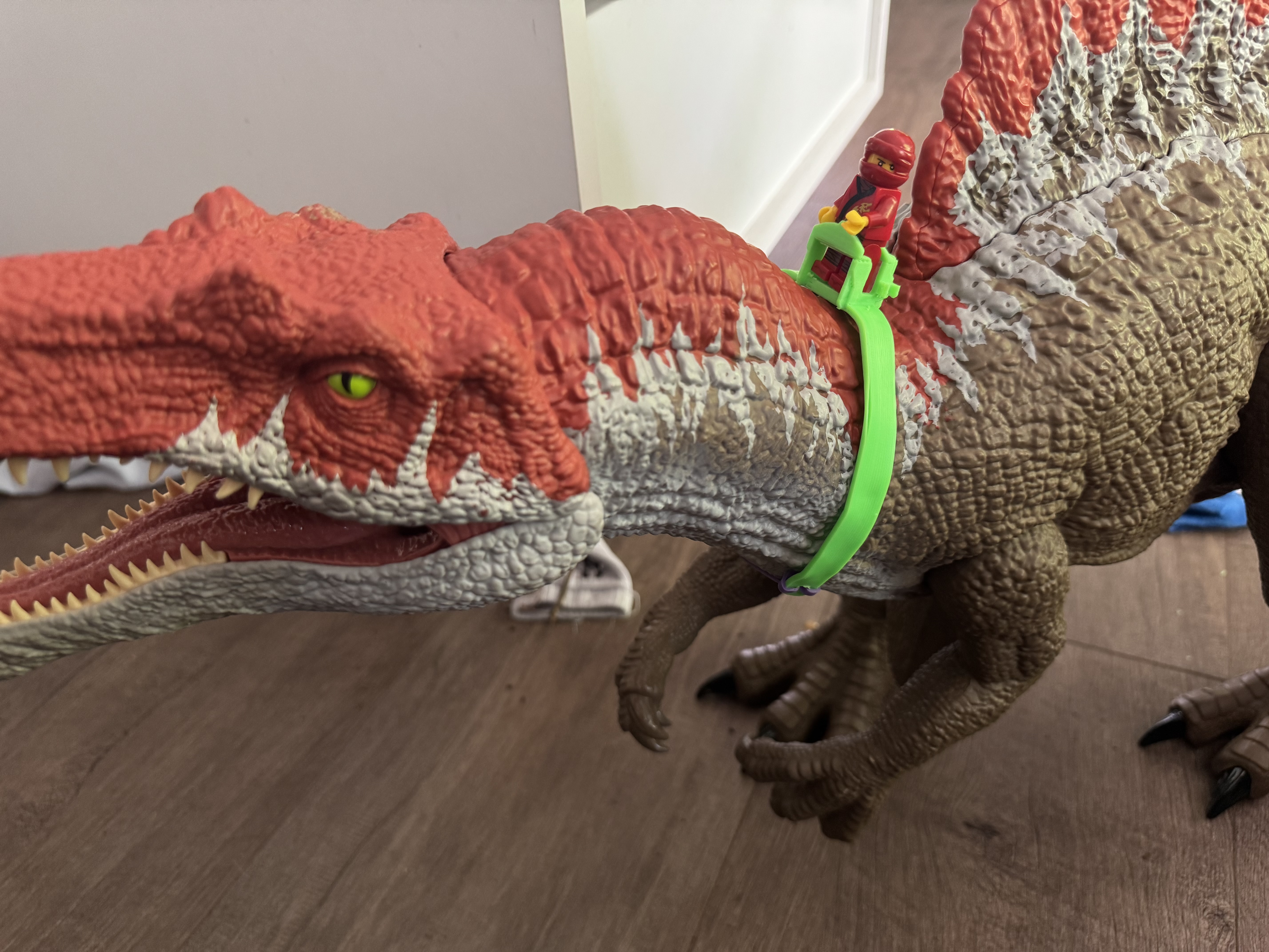Brick/Lego Adjustable Saddle / Rider Harness for Large Toy Dinosaurs or other toys
