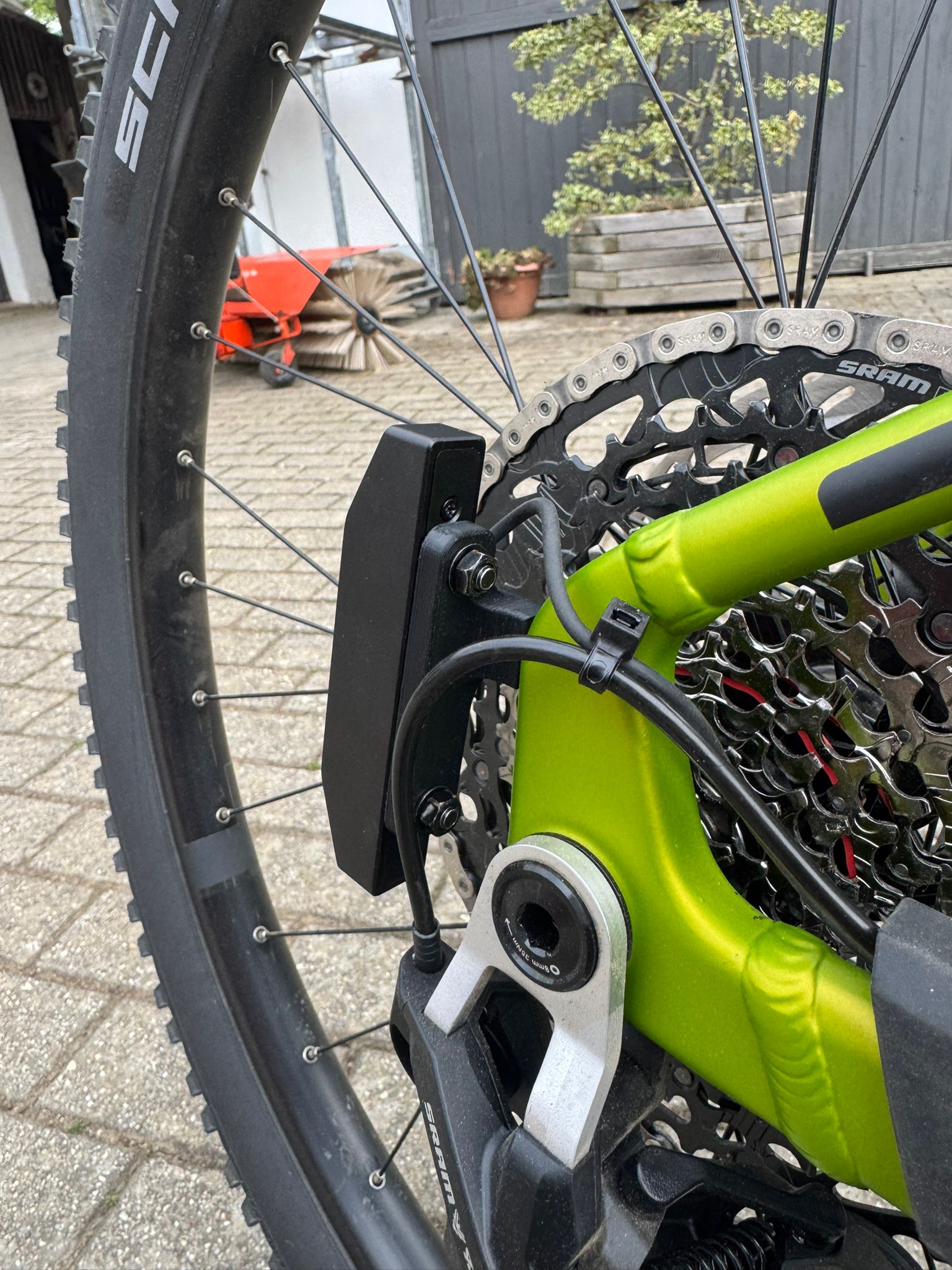 Cube Reaction Hybrid Halter für Rücklicht