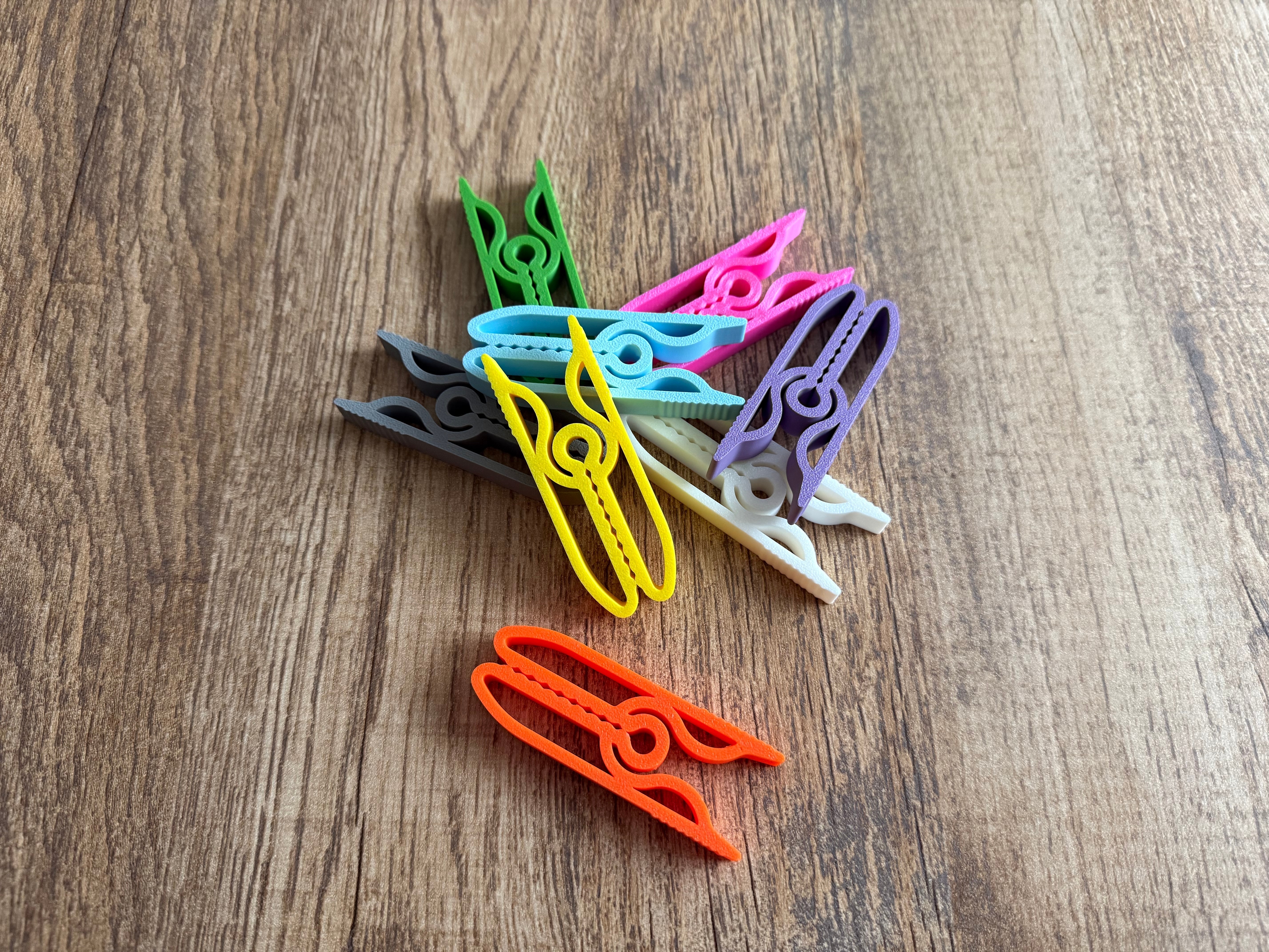 Miniatura 2 do modelo 3D Clothes Peg II
