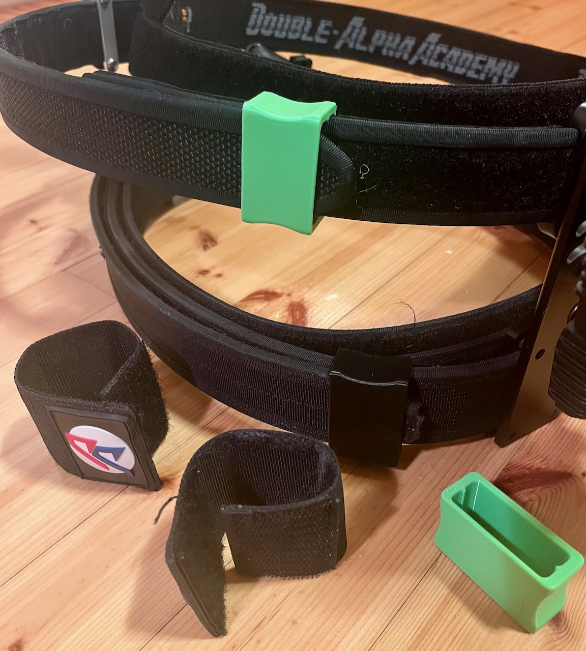 Keeper buckle for inner/outer competition gun belts — miniatura 2