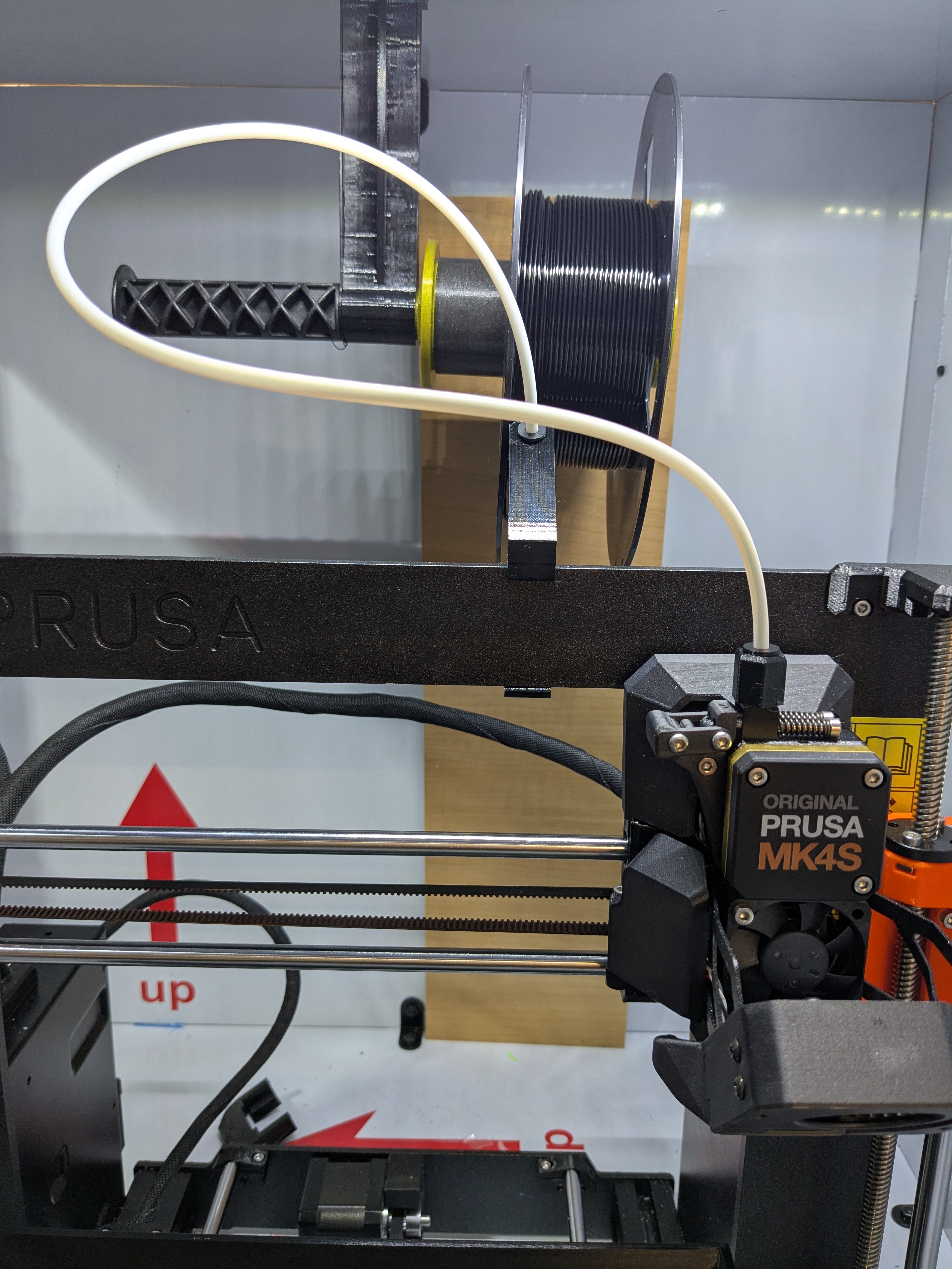 Reverse Bowden for your MK4S - uses collet clips to secure both ends.
