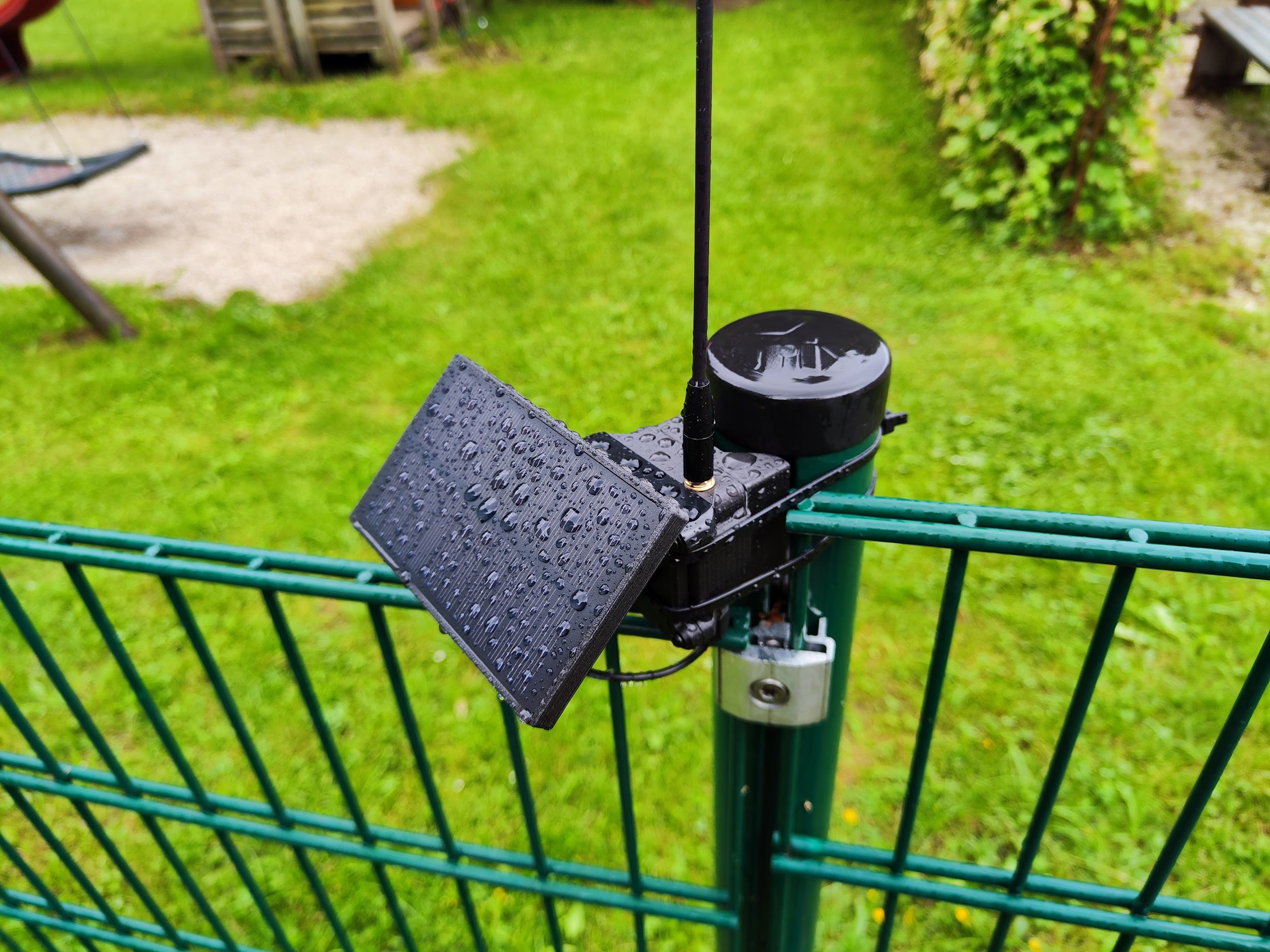 Faketec Solar powered outdoor node