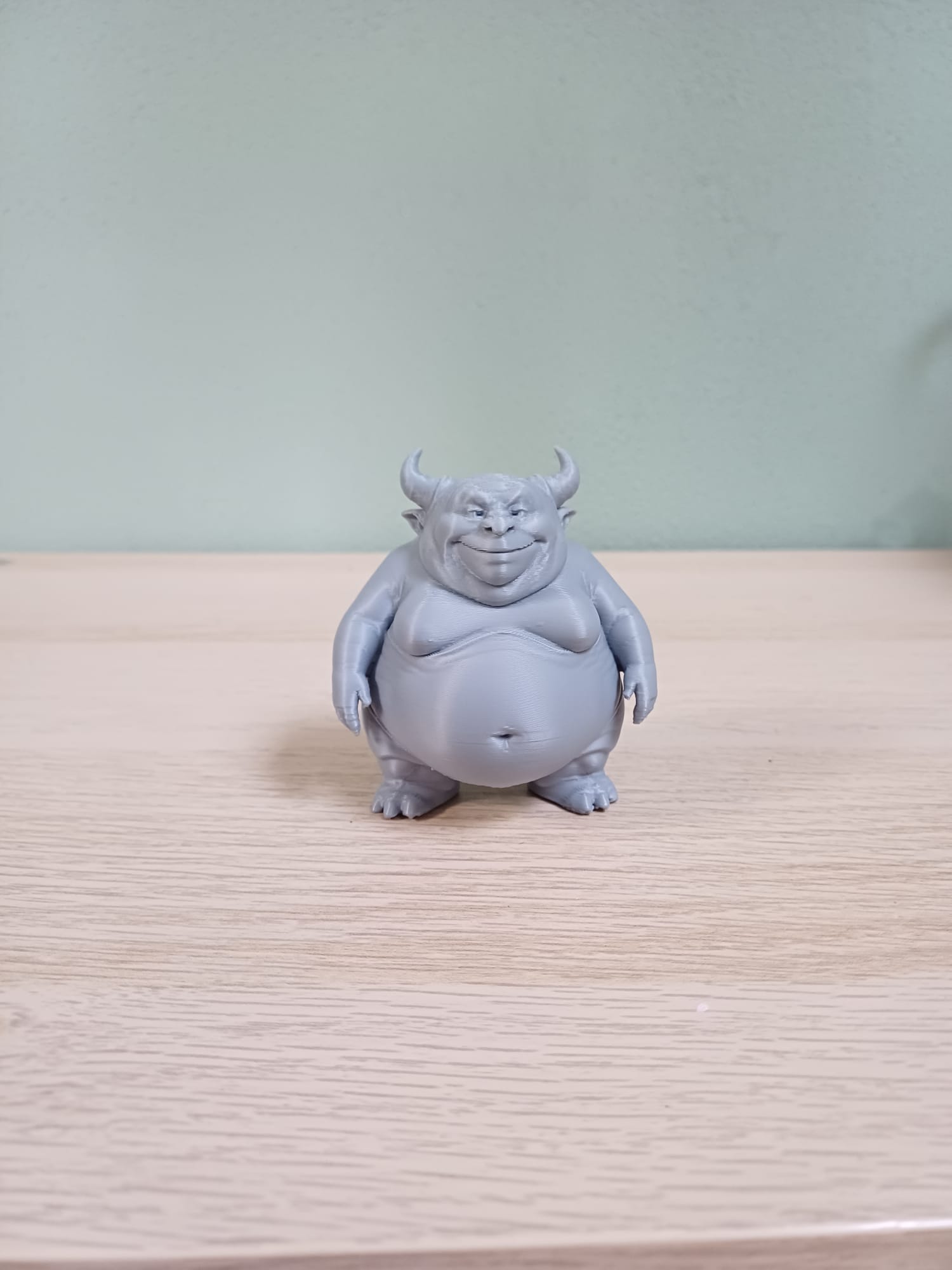 Munchie – Cute, Chubby and .... Hungry Monster