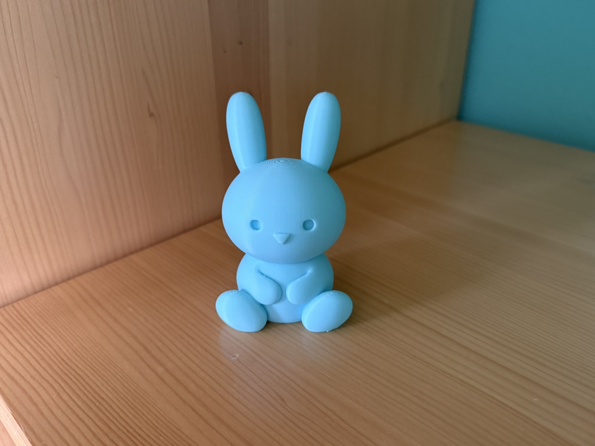 Miniatura 2 do modelo 3D Sitting Easter Bunny