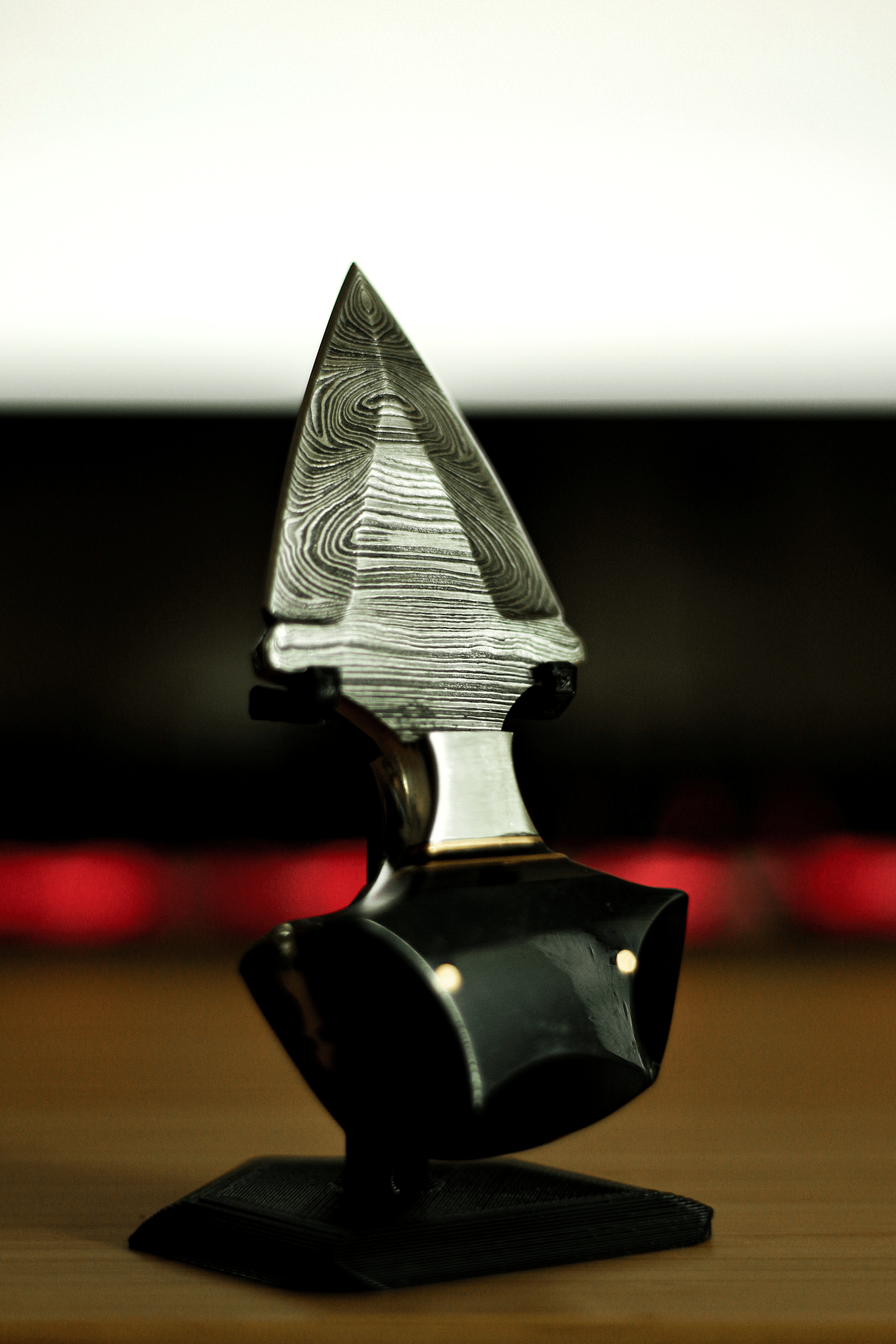 Push Dagger Stand – 3D Printable Display Stand