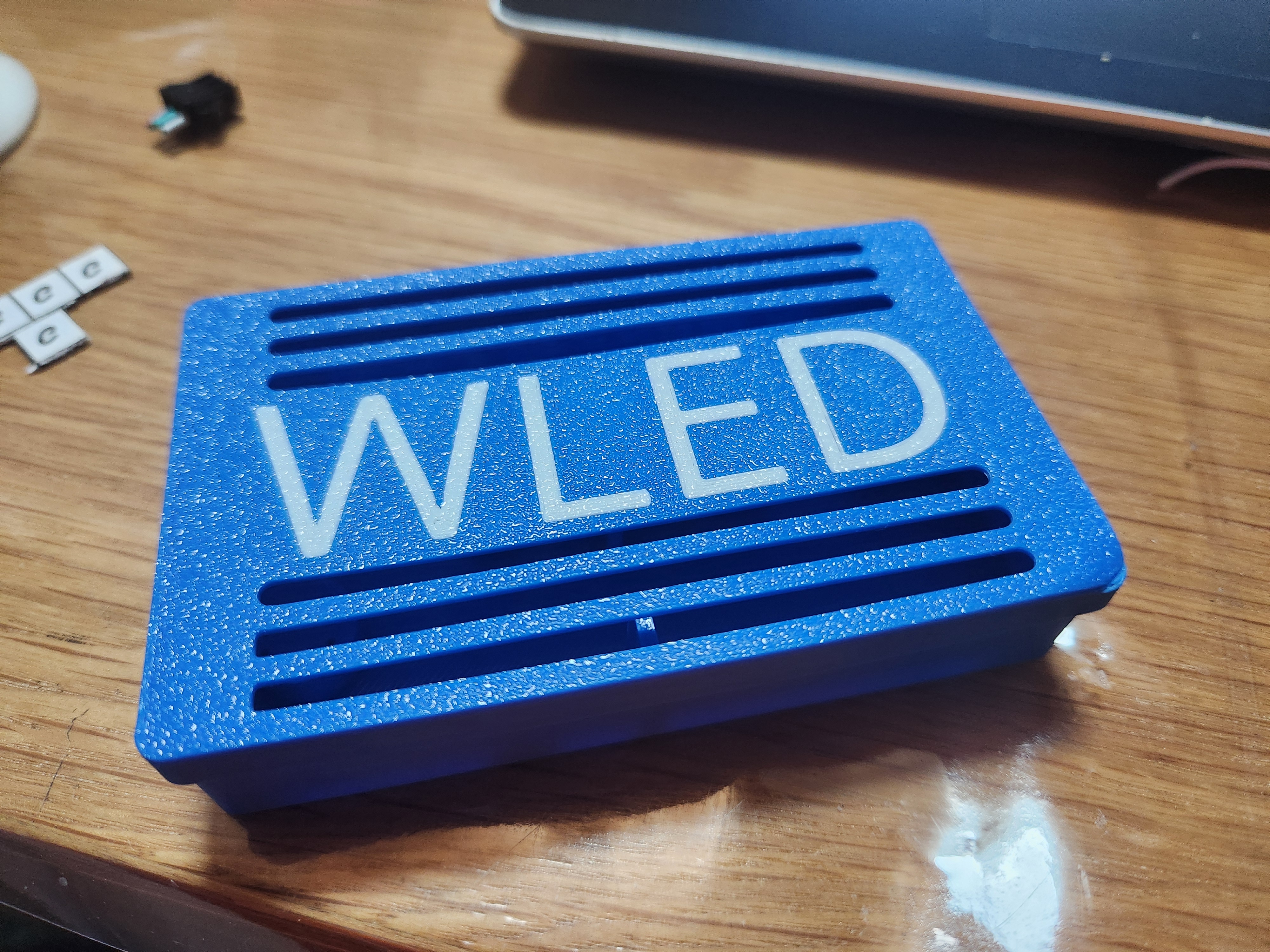 WLED BOX – ESP32 30-Pin