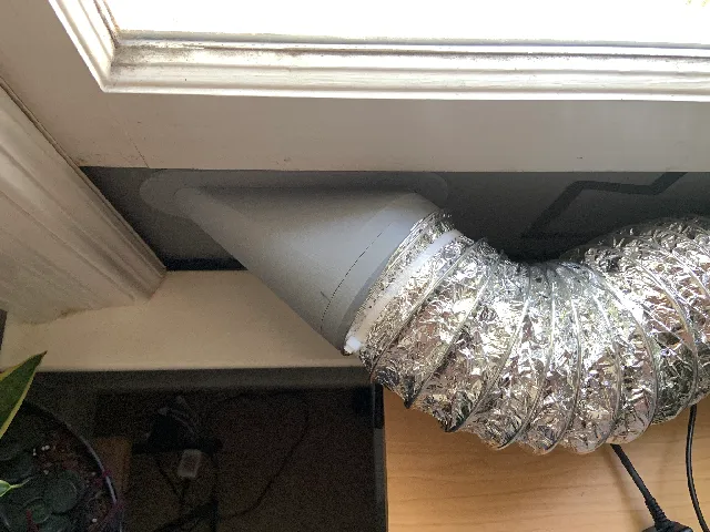 Magnetic Window Exhaust Duct Adapter