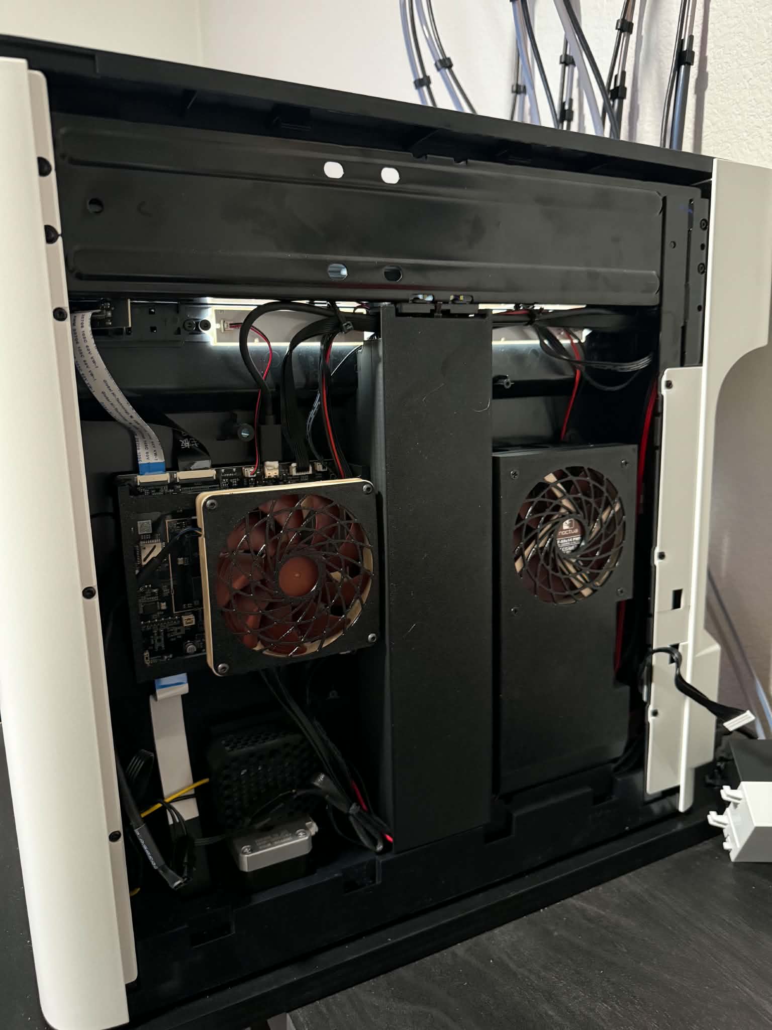 Snapmaker U1 Mainboard & PSU Cooling Brackets for Noctua NF‑A9x14 Fans + Chamber Insert/Divider