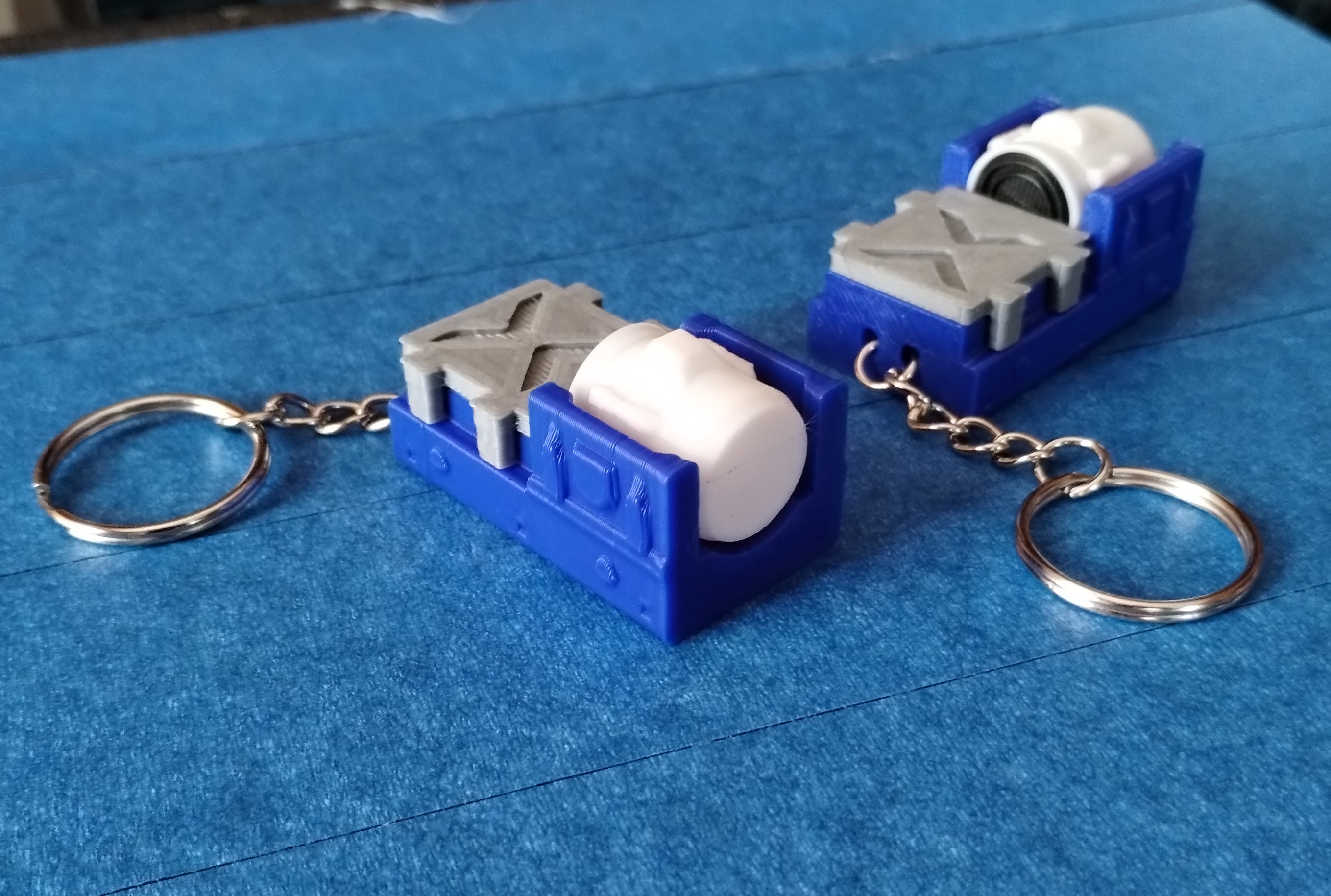 Vibration Machine Shaker Keychain - No Multicolor System