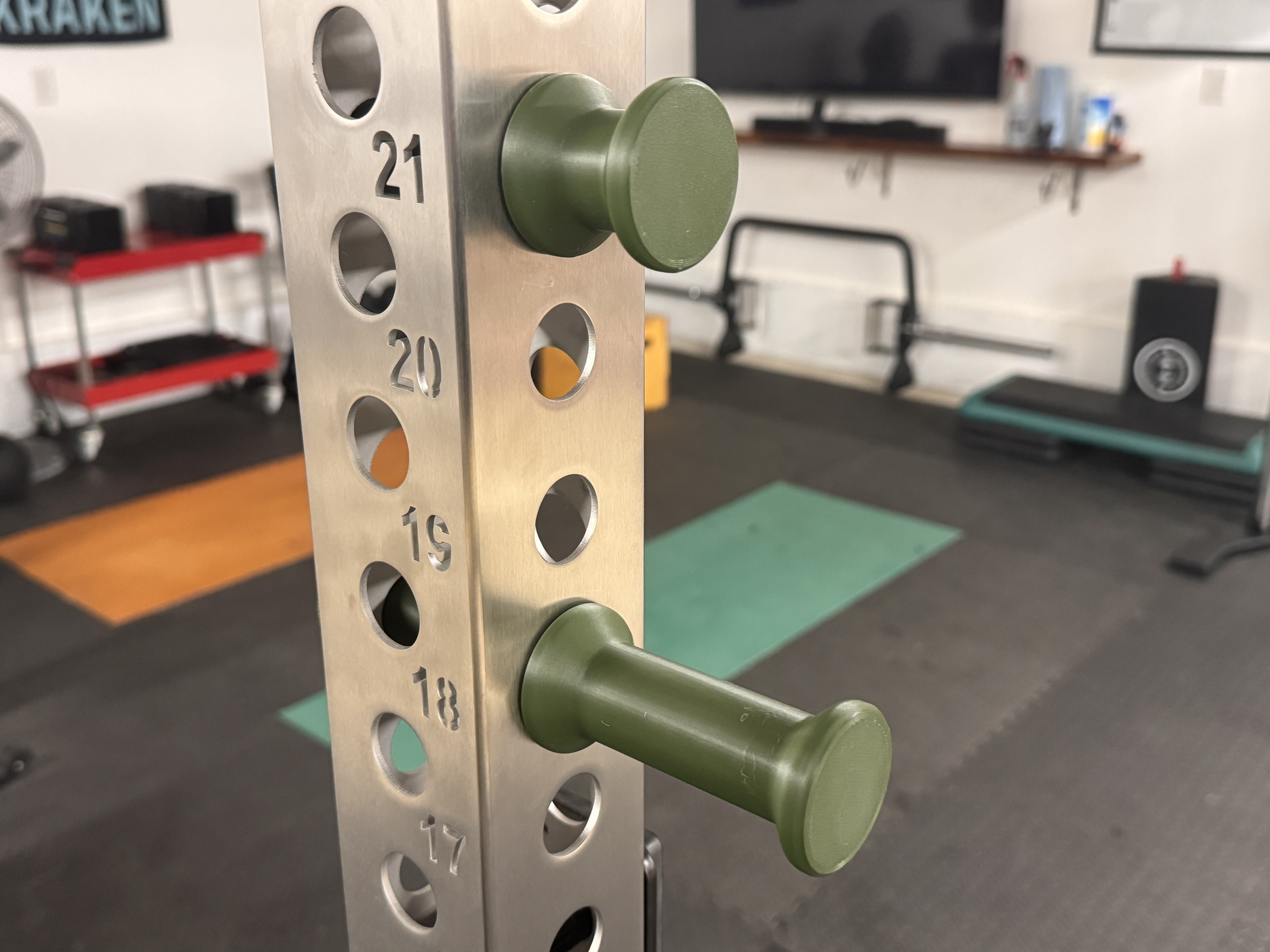 Threaded Storage Pegs for 3x3 Squat Racks with 1" Holes