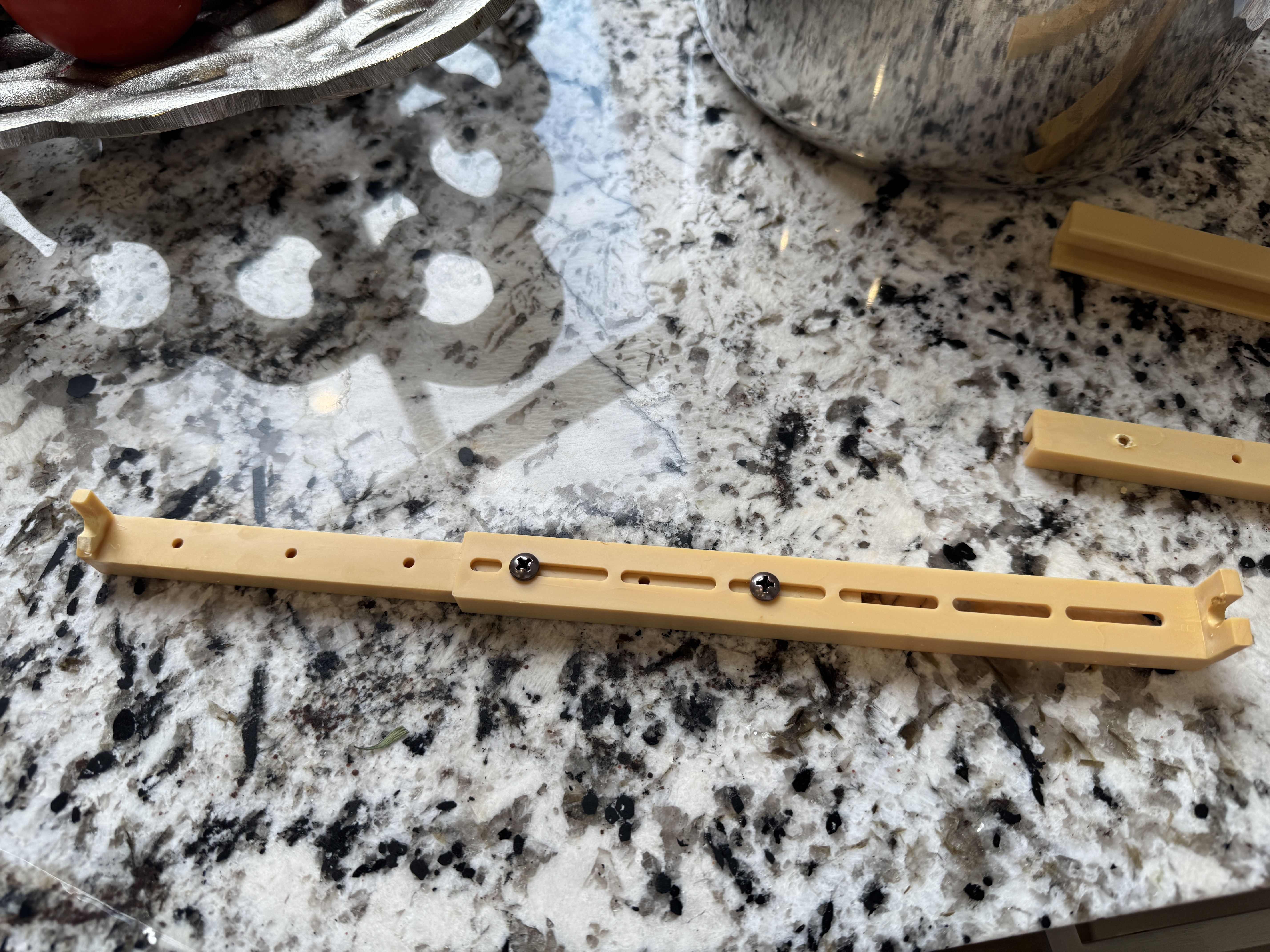 Shelf Sag Support-Adjustable — thumbnail 2