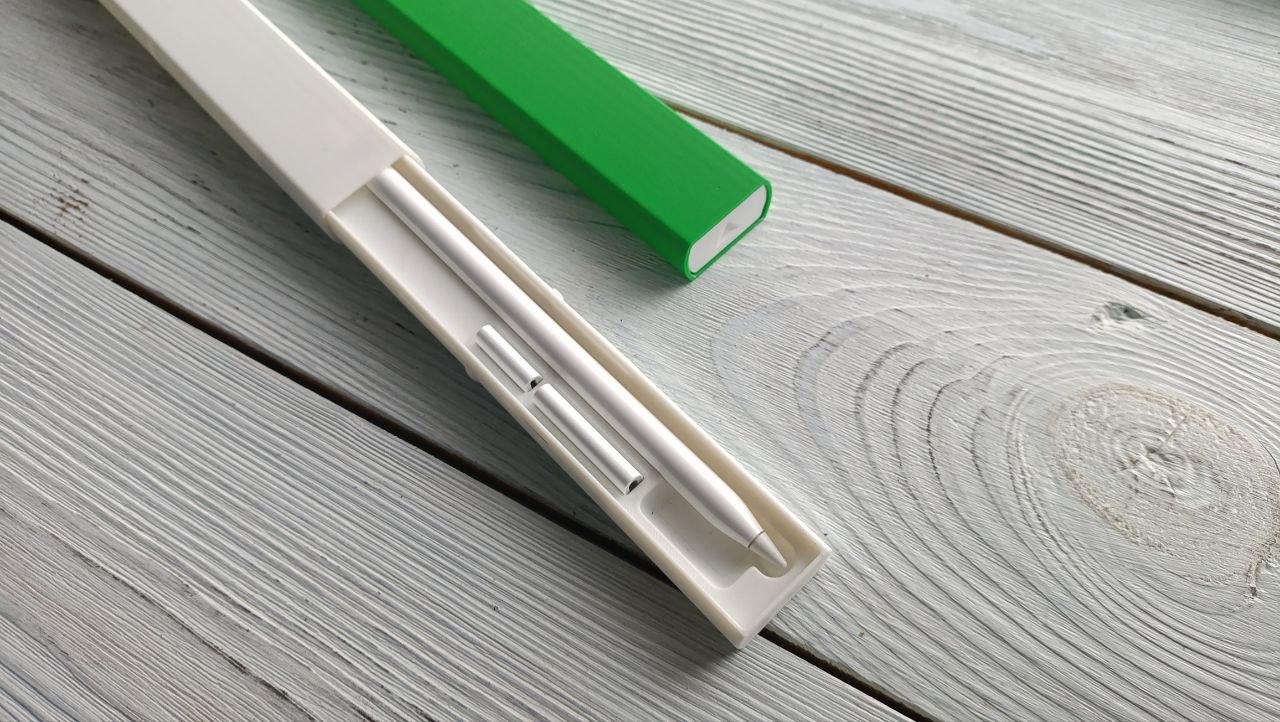 Minimalist and elegant case for Apple Pencil (Gen 1 / Gen 3)