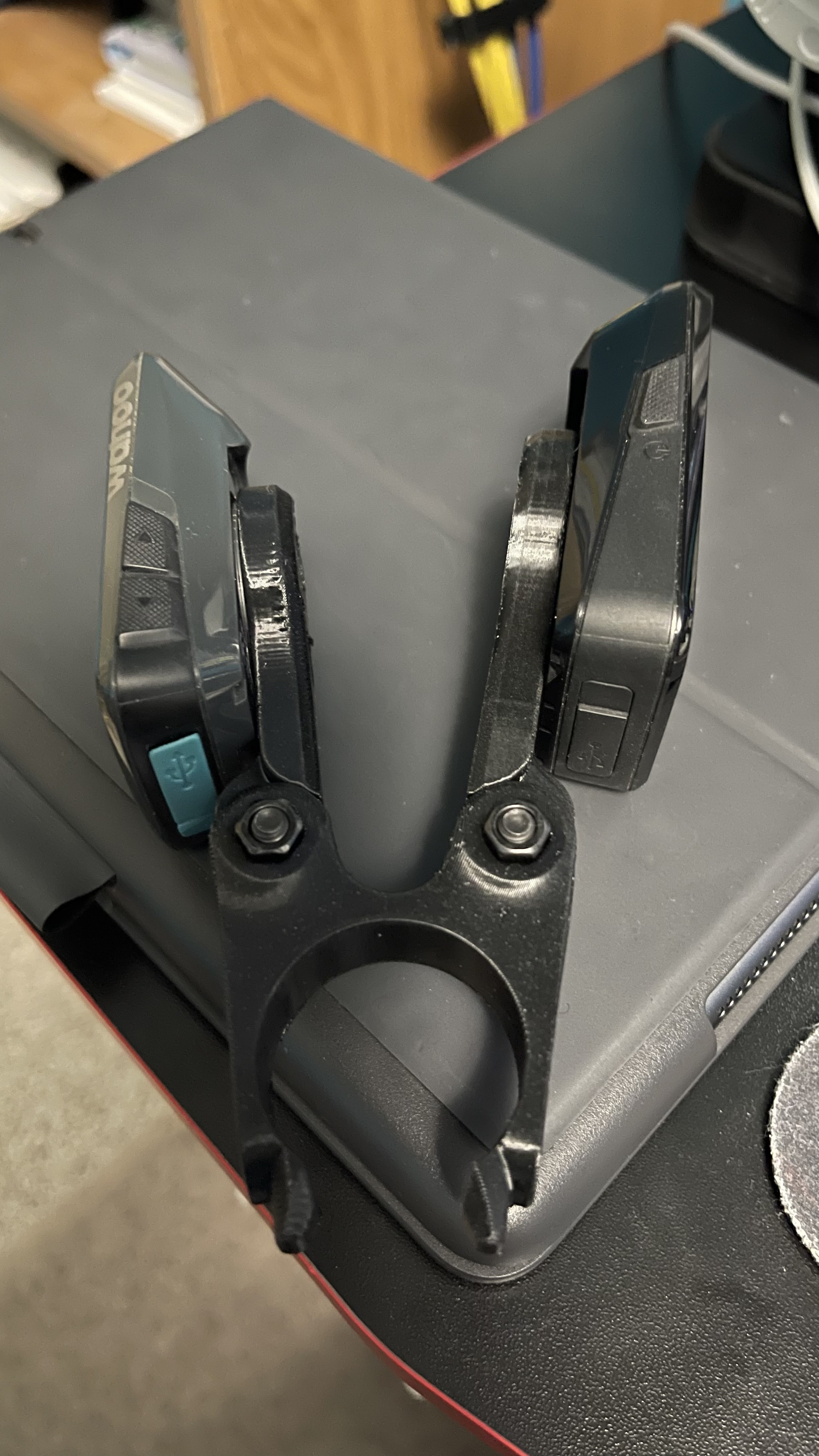 Wahoo Bolt V2 Blendr mount