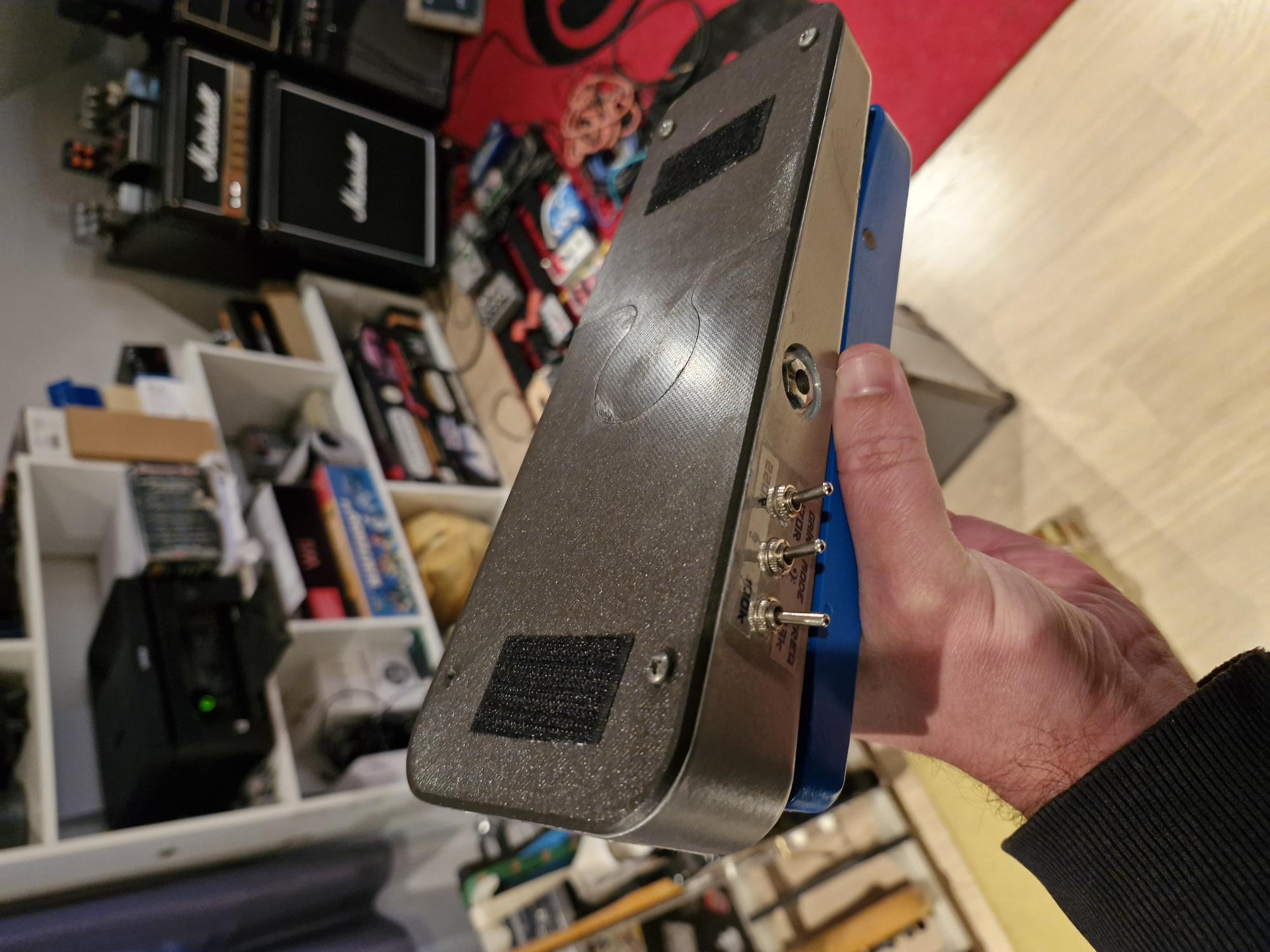 Dunlop Cry Baby Wah bottom plate
