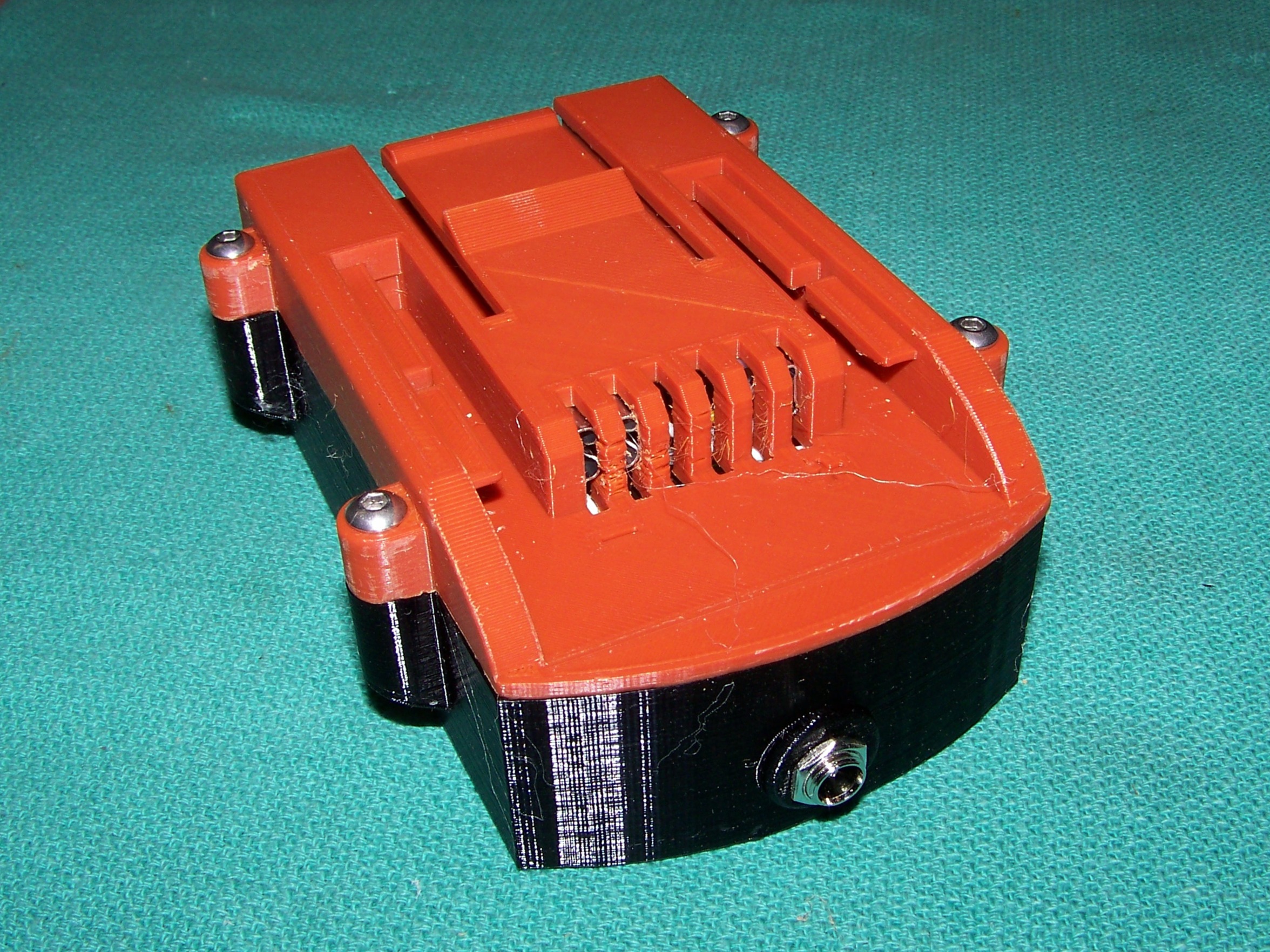 Worx Replacement Battery, Voltage Meter and Mounted Hangers