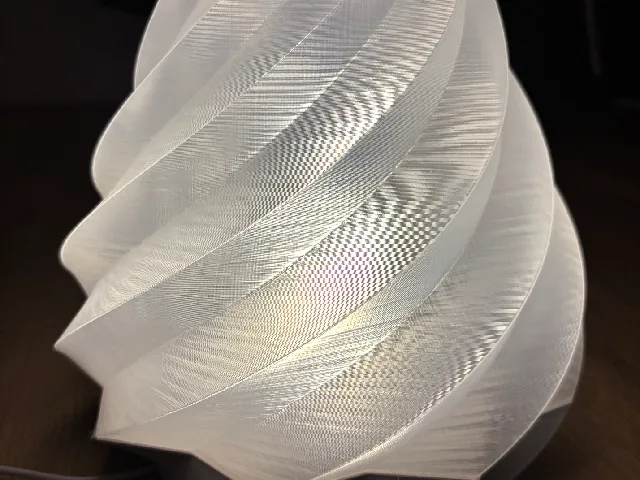 Spiral Wave Lamp (Bambu Lab Light Kit Compatible)