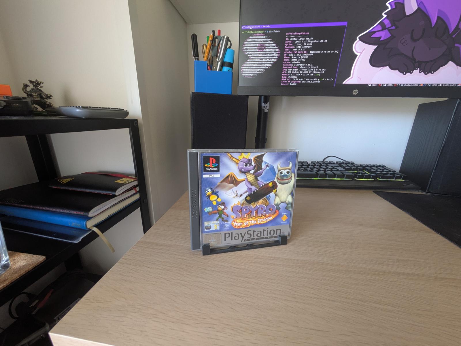 Miniatura 3 do modelo 3D PS1 CD case holder