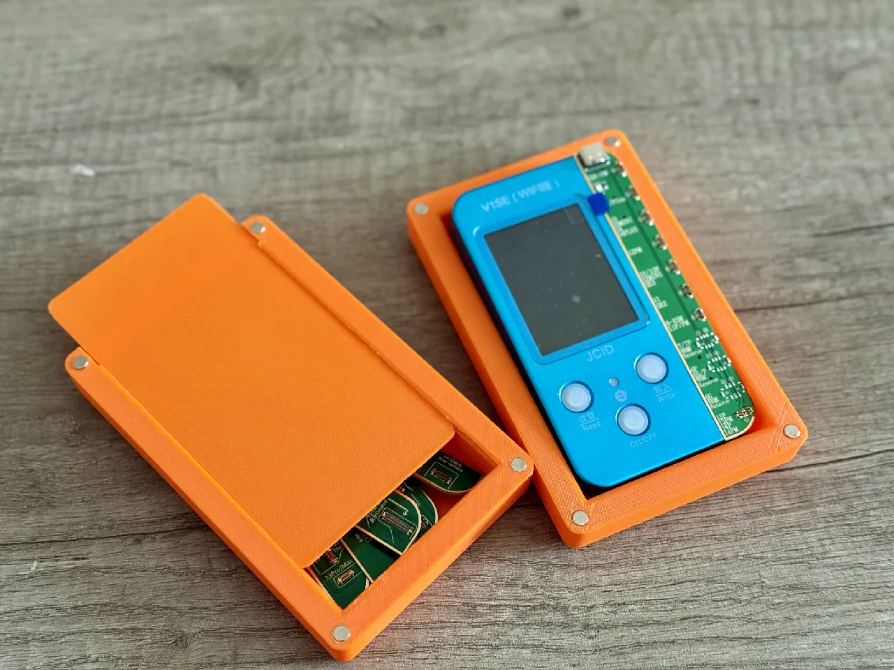 JCID V1SE (Wifi) - Case by Orehikki | Download free STL