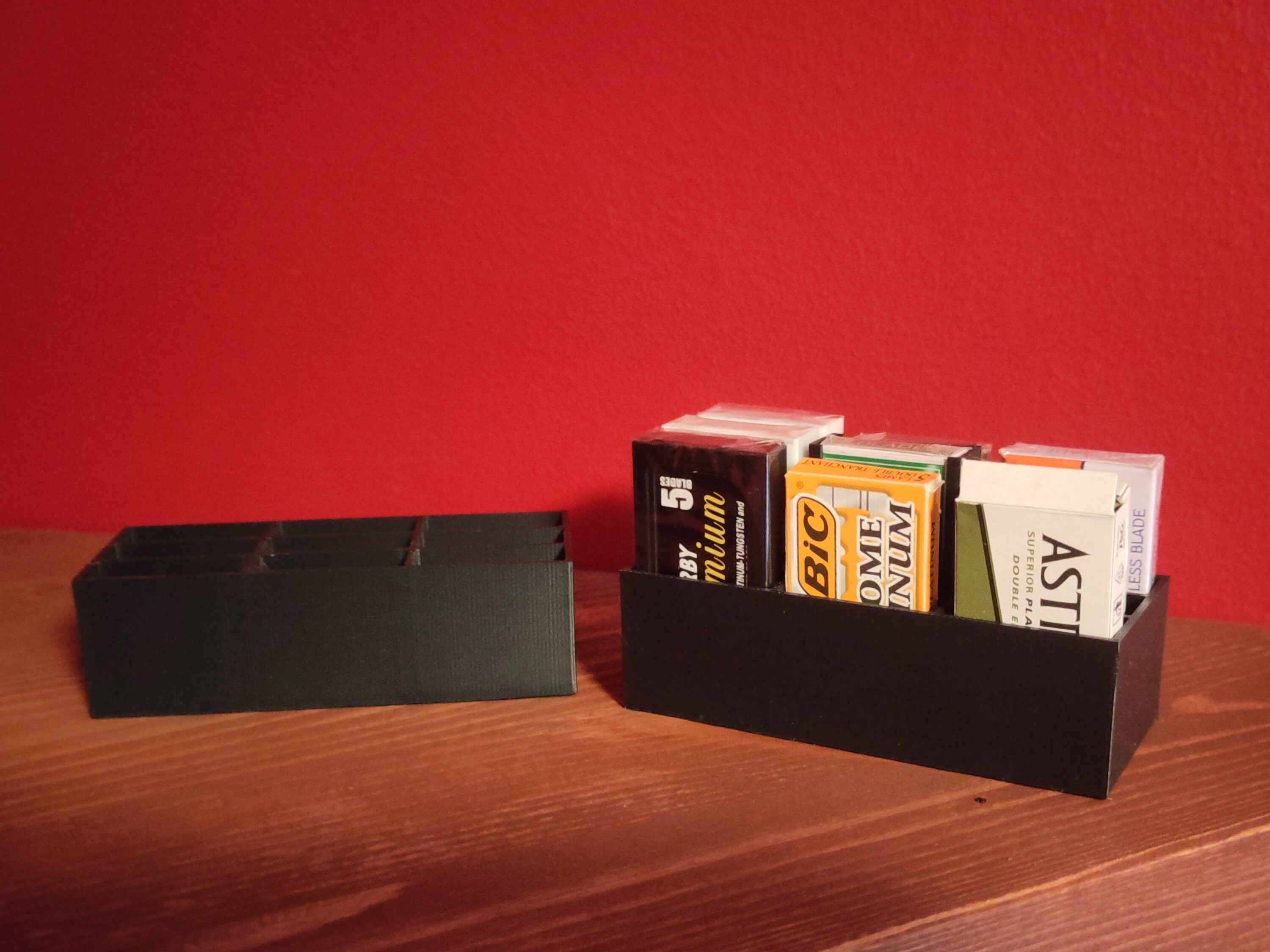 Double Edge DE Safety Razor Storage Box
