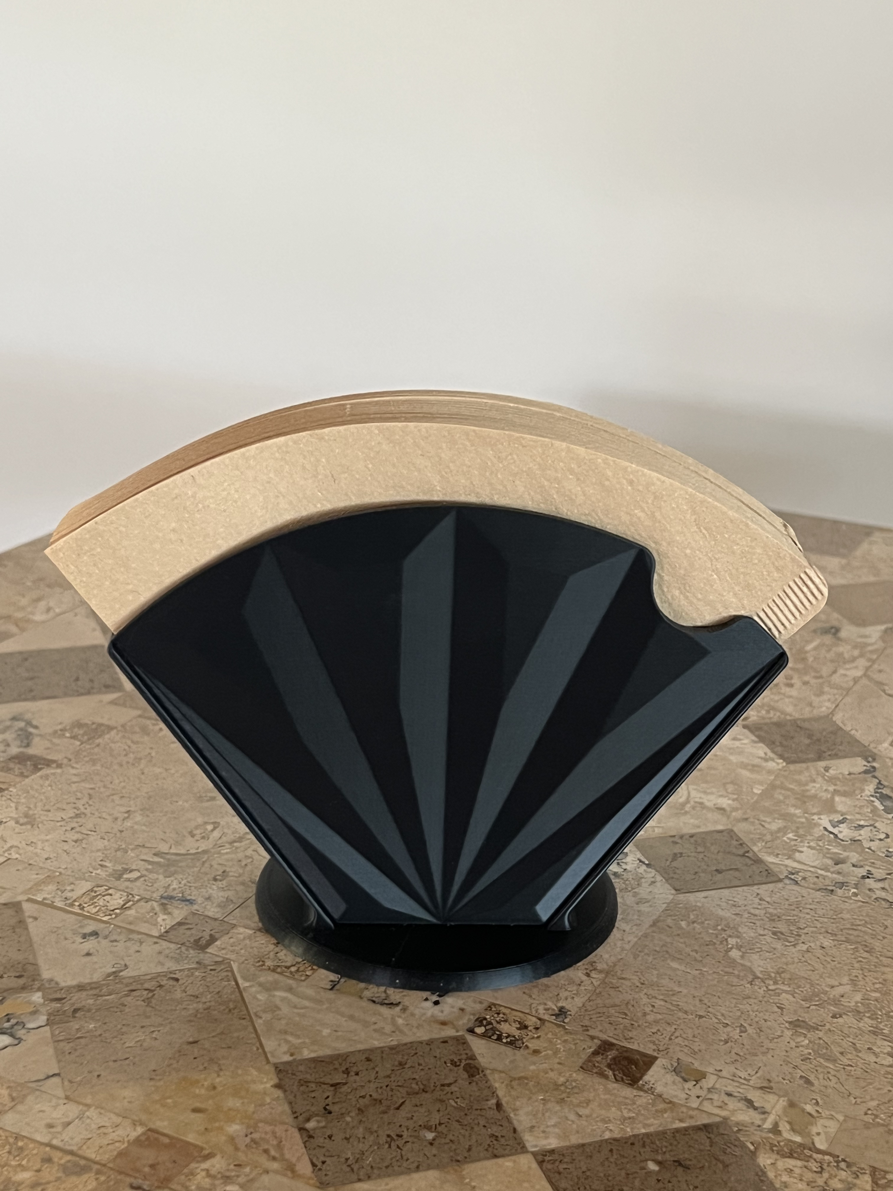 Miniatura 3 do modelo 3D Seashell Coffee Filter Holder #4