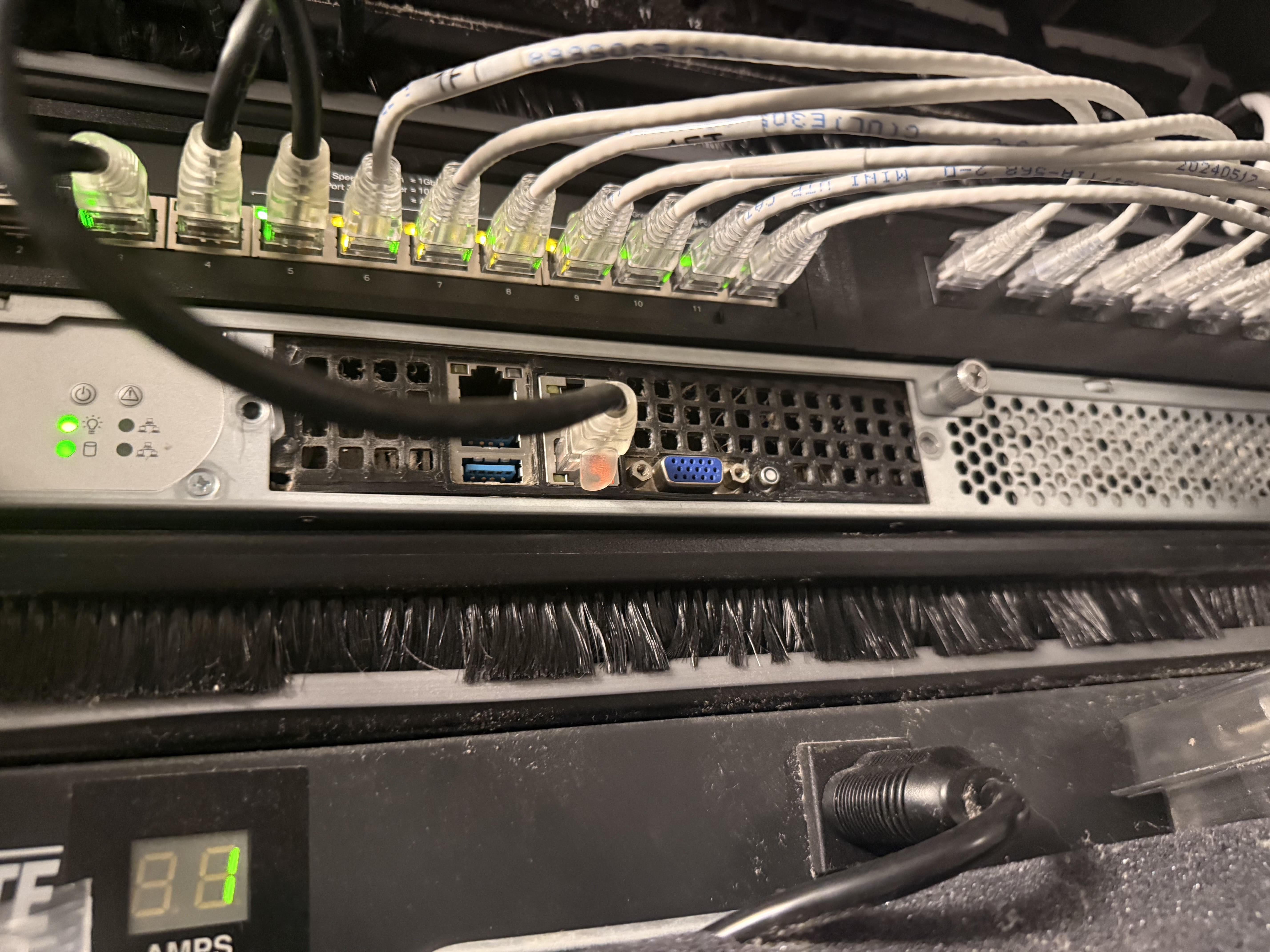 ASRock Rack X570D4I-2T Backplate