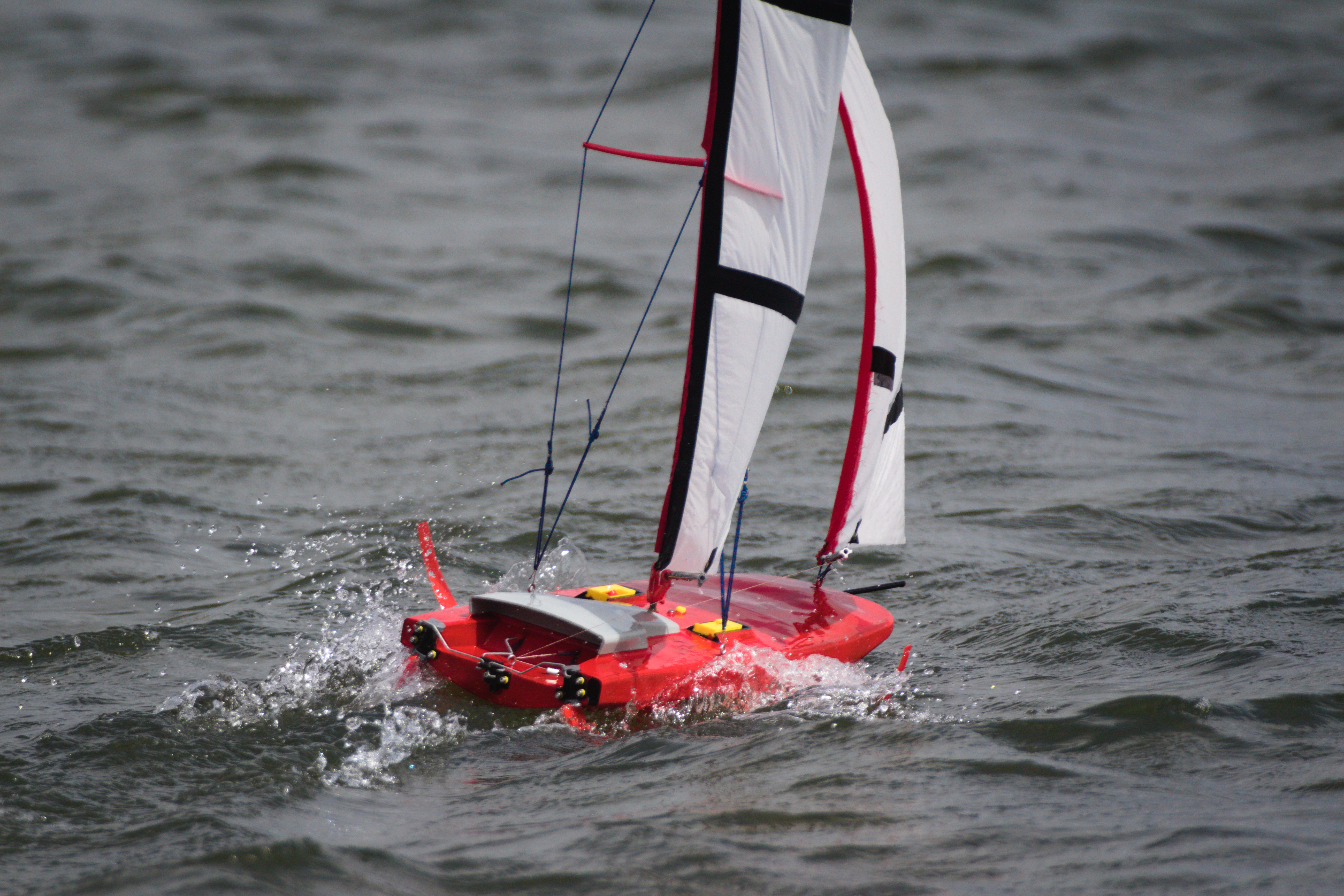 rc imoca foiling sailboat — miniatura 3