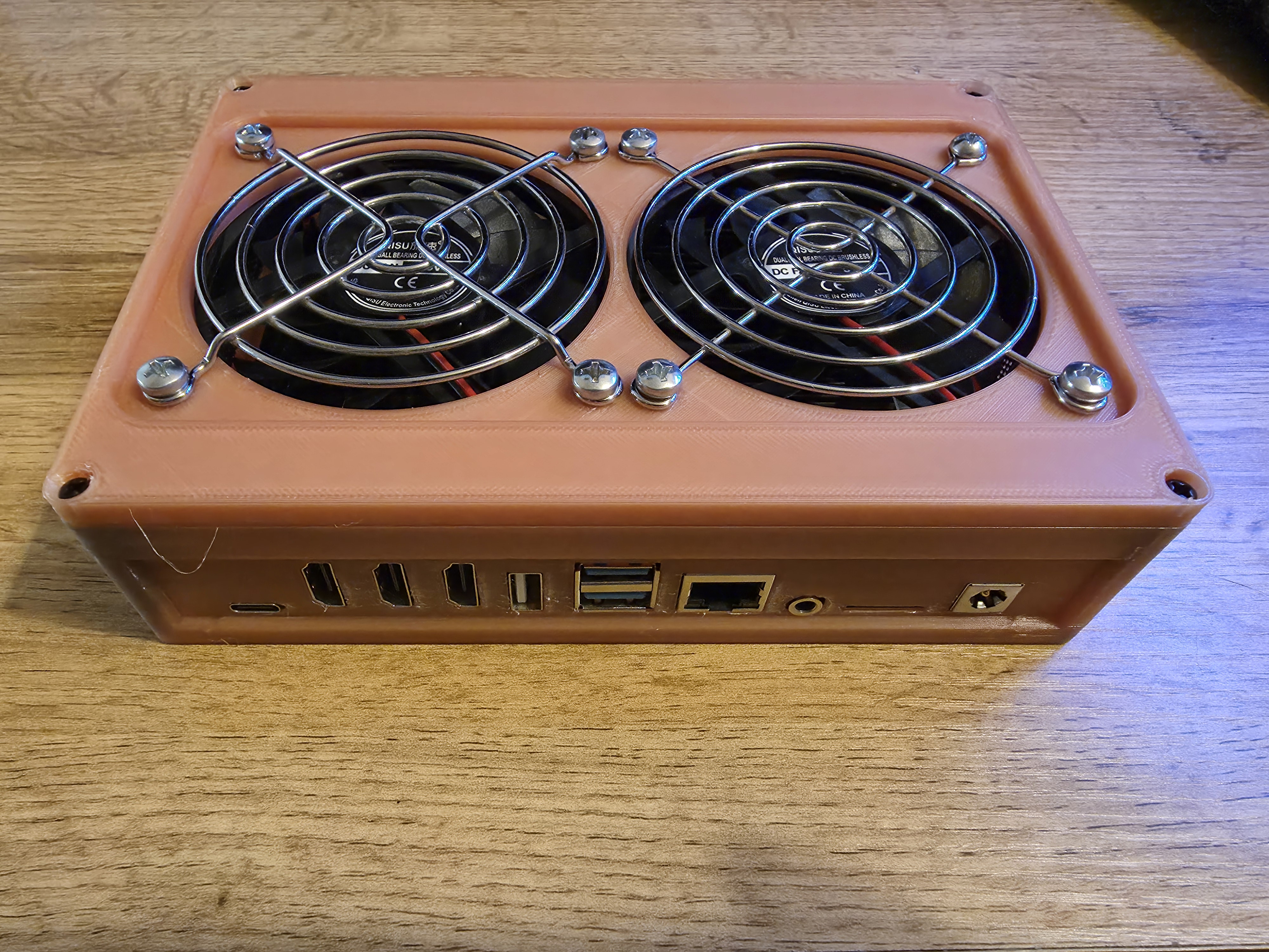 CM3588 NAS Kit enclosure with dual 80mm fans