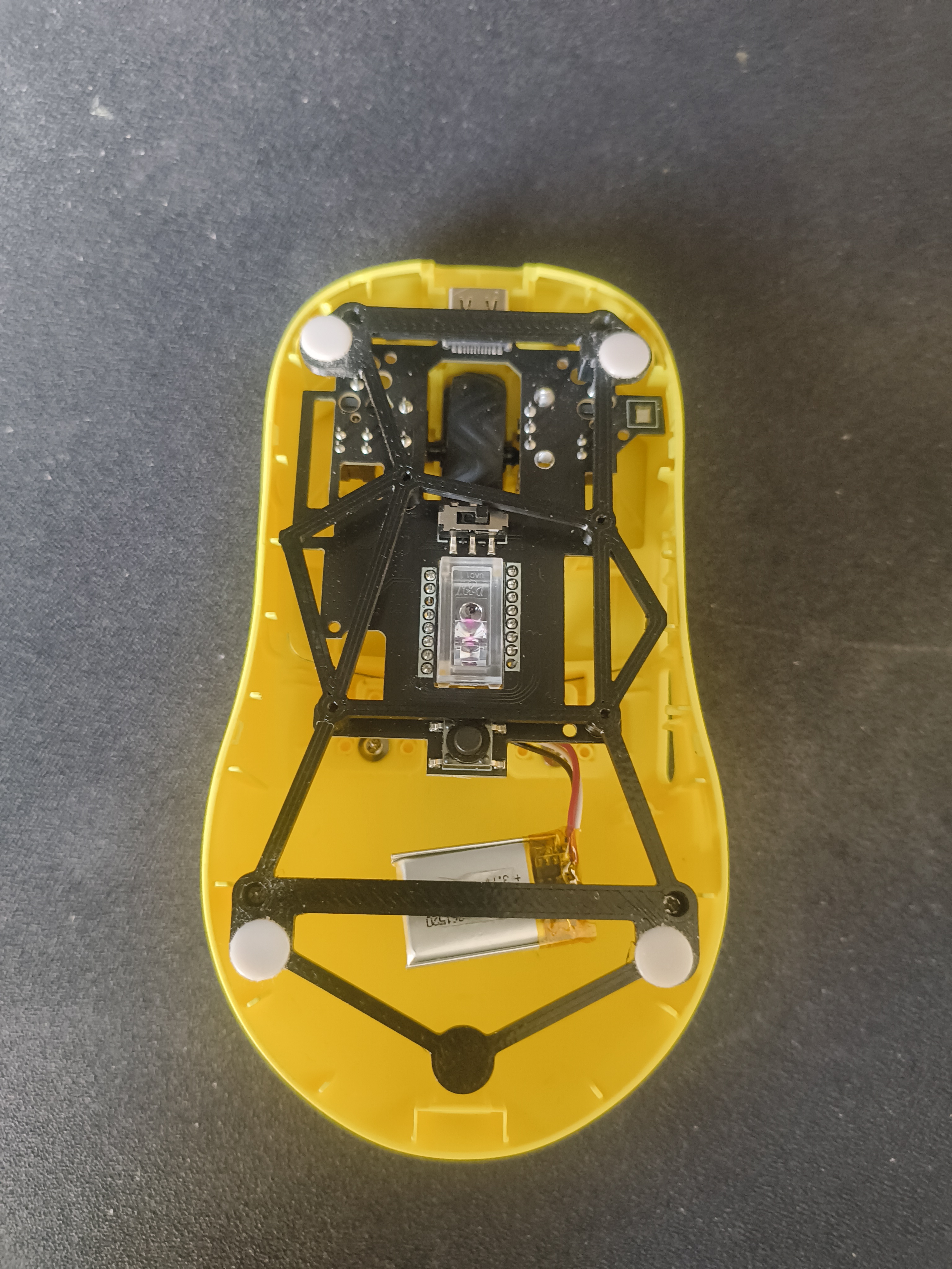 Scyrox V8 lightweight base — thumbnail 2