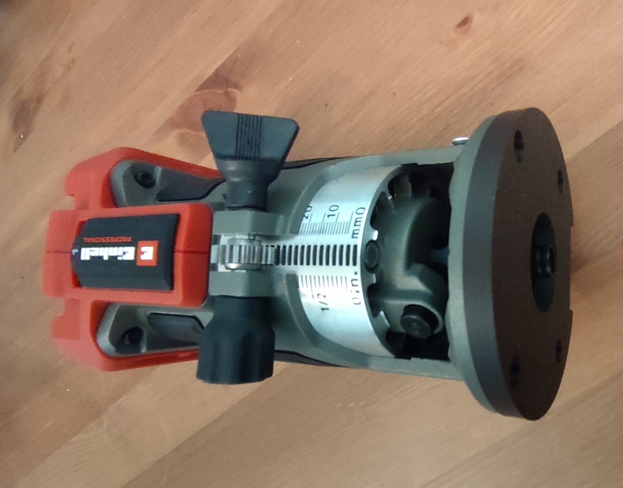 Einhell TP-RO 18 router 7mm Baseplate