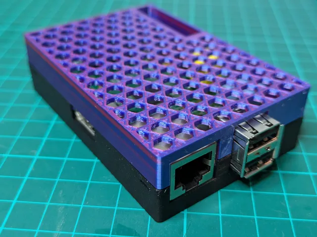 Raspberry Pi 1B Case with Hexagonal Vents