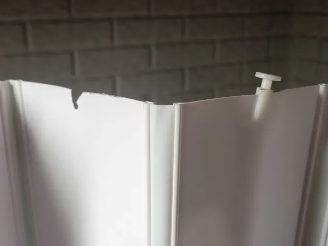 Accordion Door Hangers - Repair