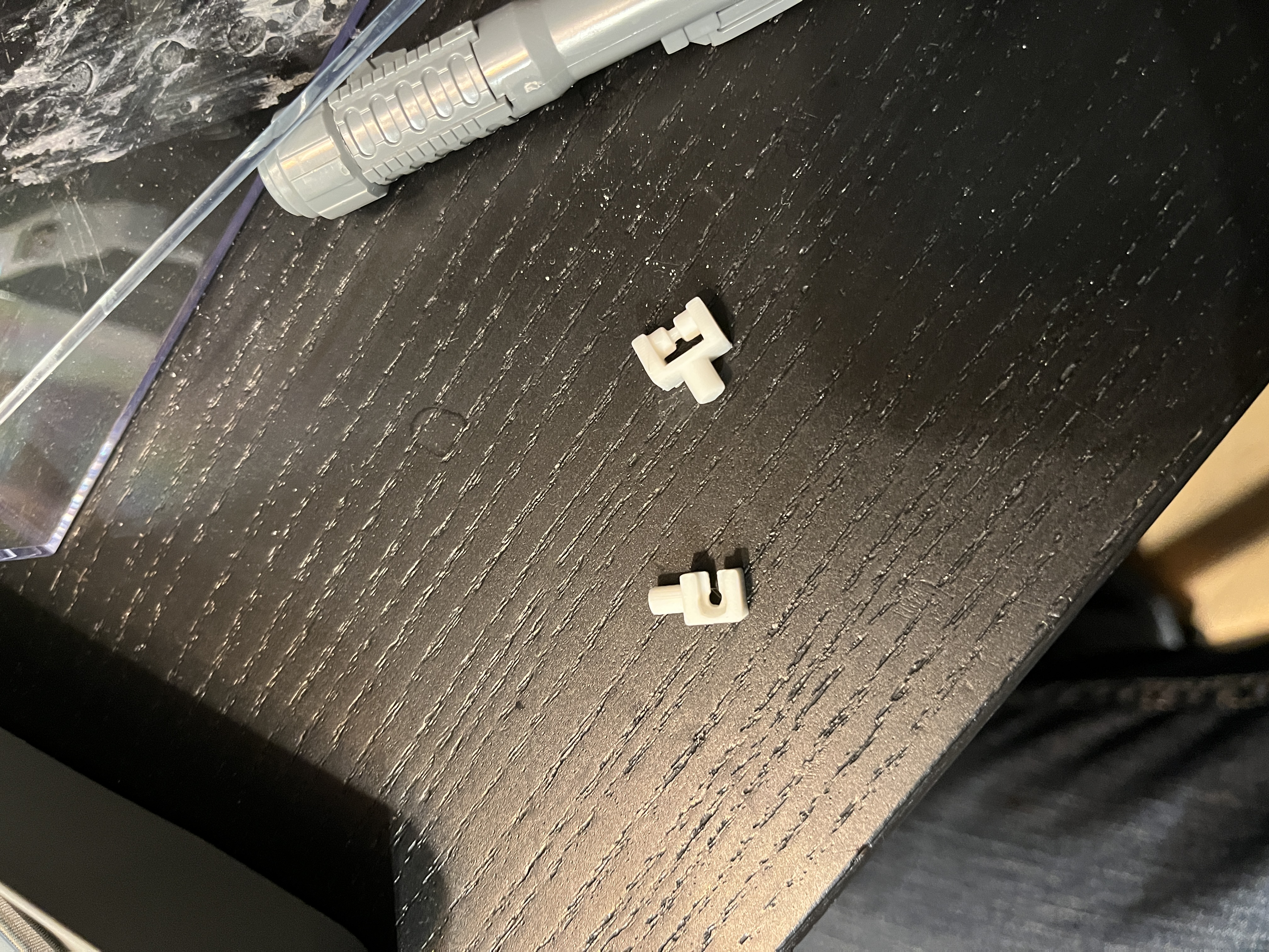 Gundam unicorn foot connection replacement