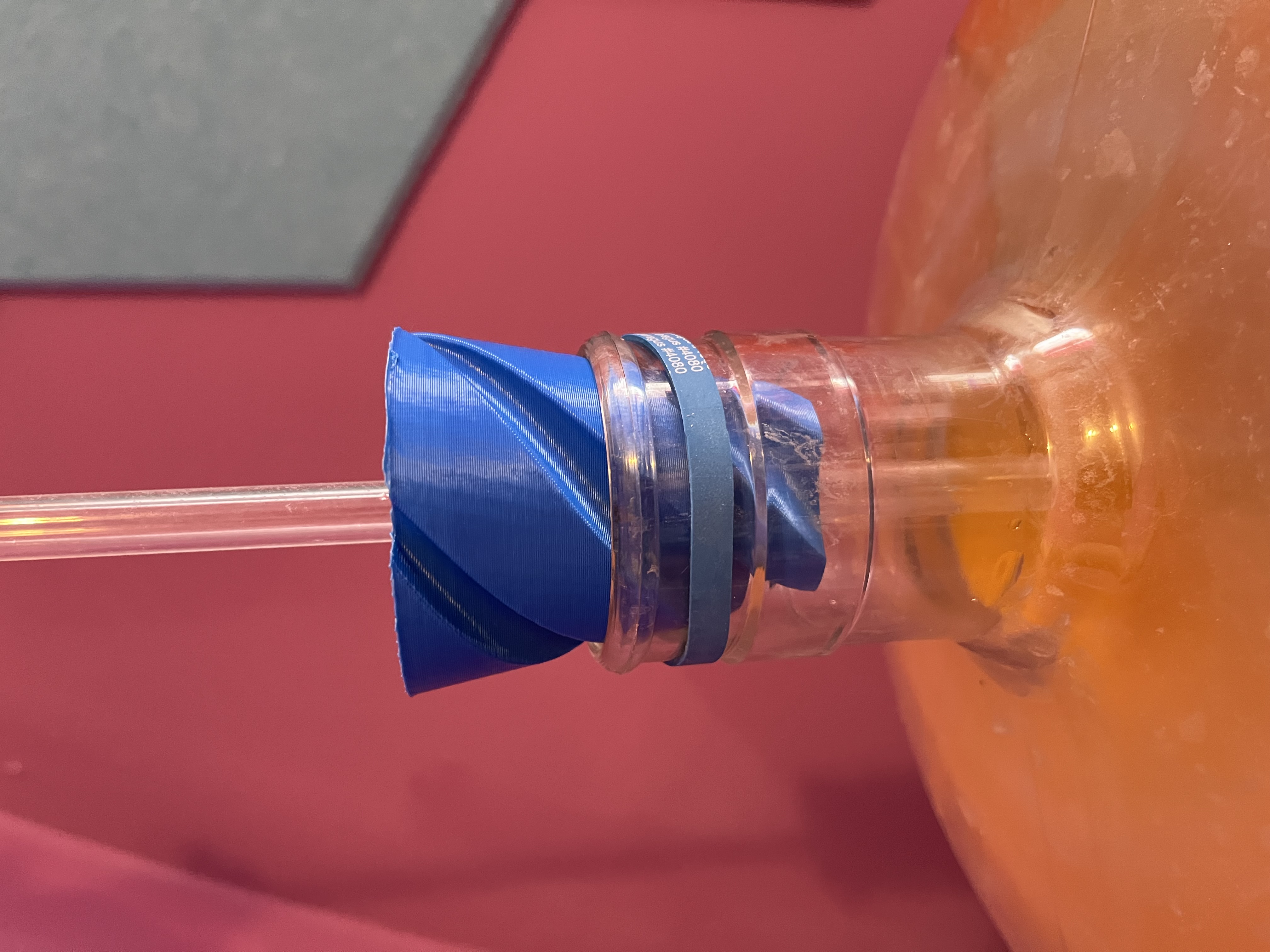 Miniatura 3 do modelo 3D Carboy racking cane guide