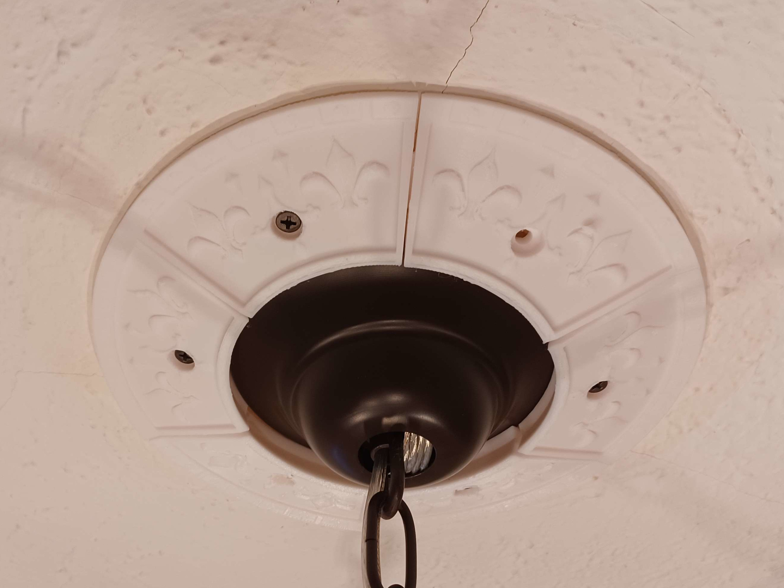 Chandelier Ceiling Medallion
